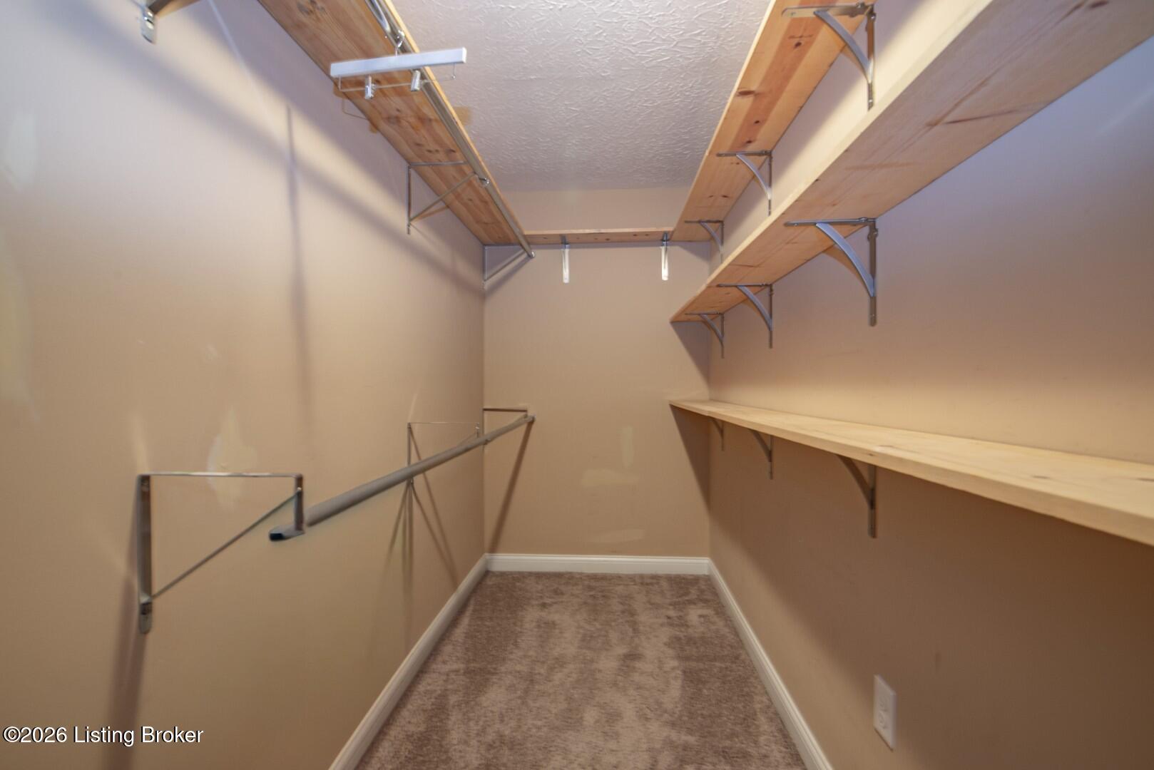 1096 Eastview Rd Property Photo 53