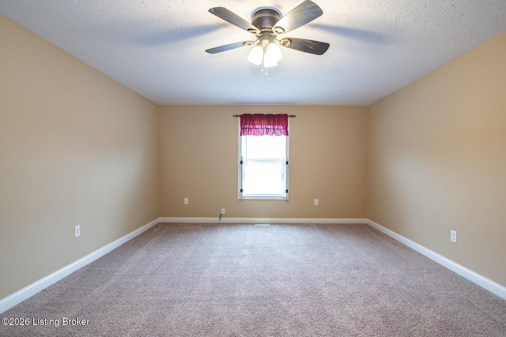 1096 Eastview Rd Property Photo 57