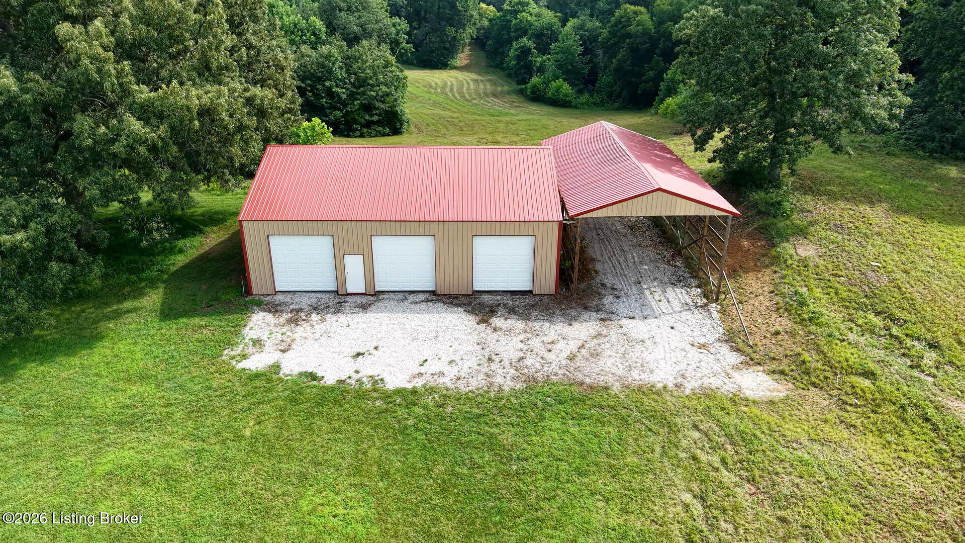 1096 Eastview Rd Property Photo 65