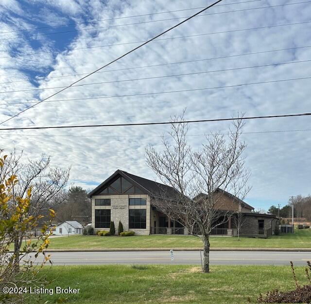 554 N Main St Property Photo 18