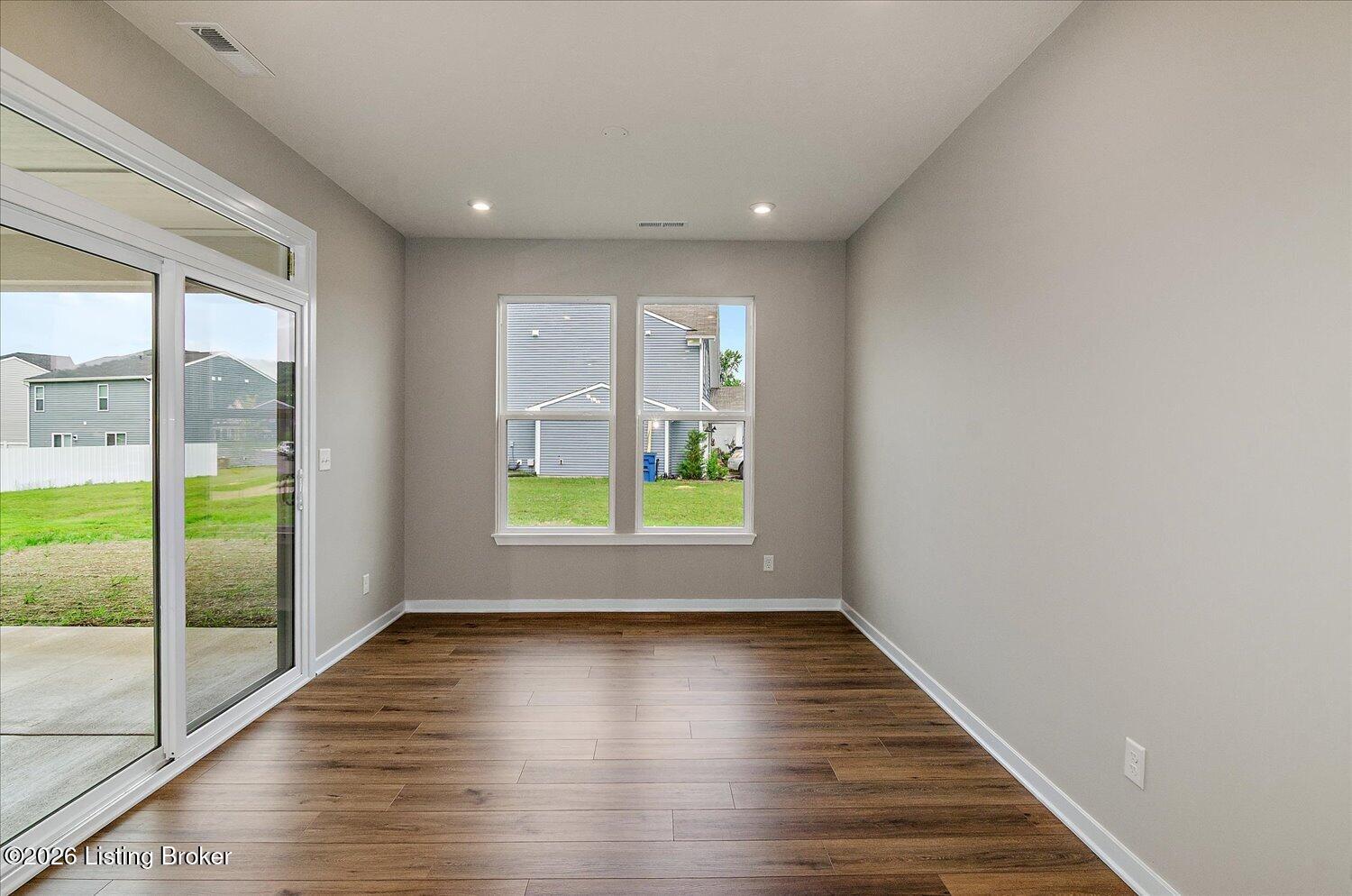 103 Dayflower Ct Property Photo 8