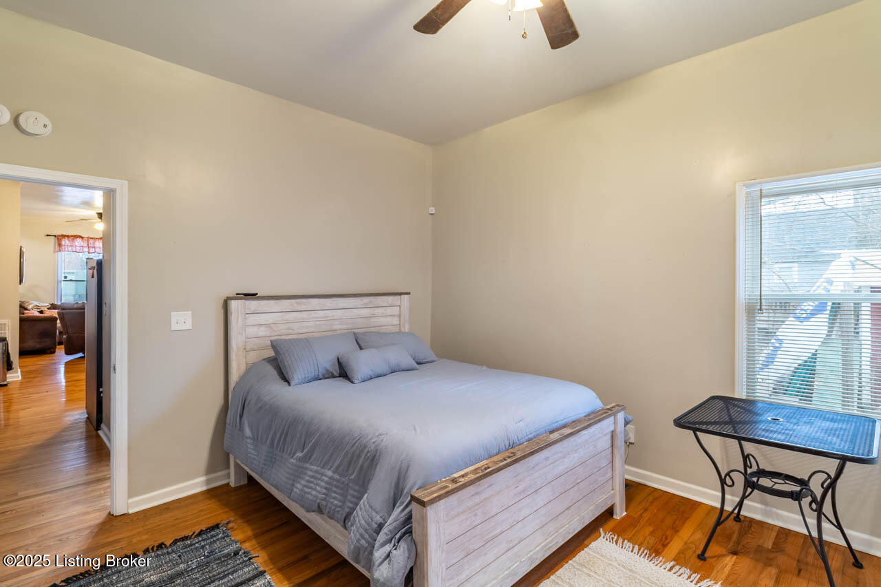 1108 Queen Ave 1 & 2 Property Photo 18
