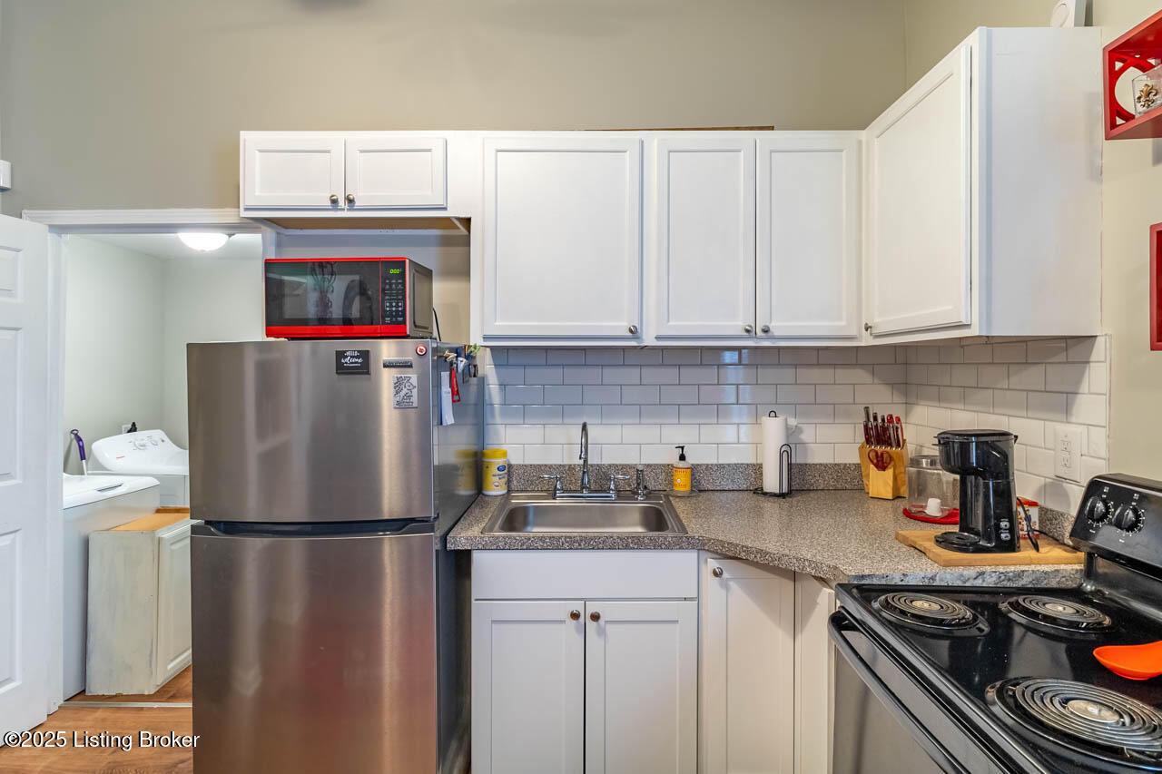 1108 Queen Ave 1 & 2 Property Photo 28