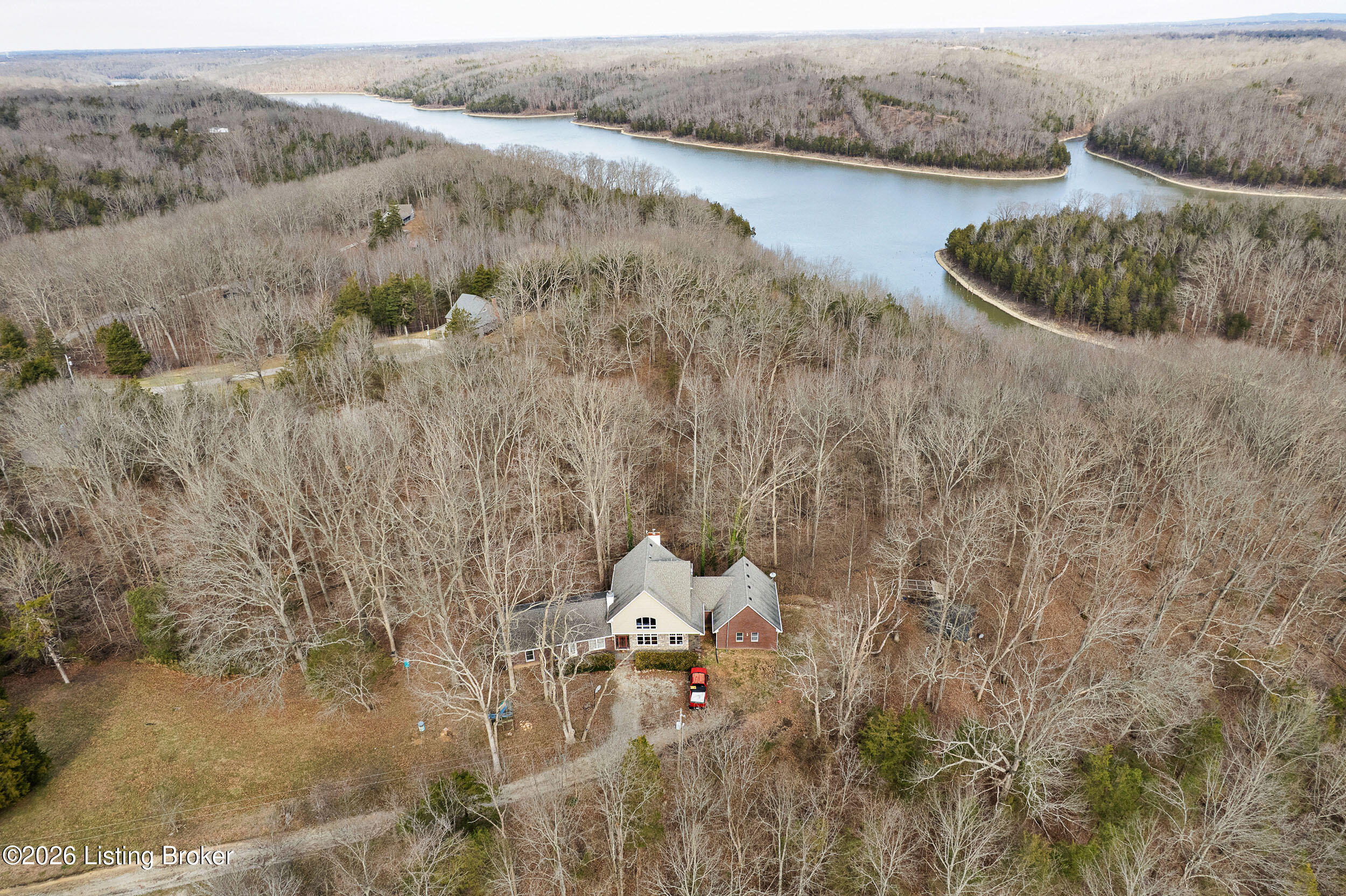 470 Shagbark Dr Property Photo 1
