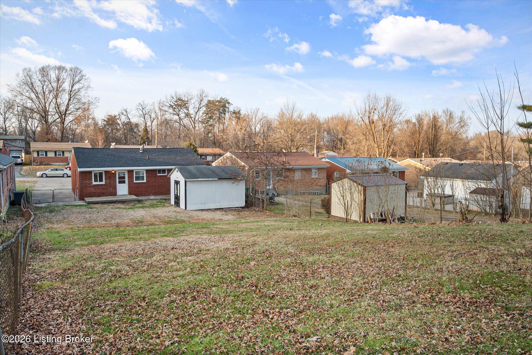 10719 Charlene Dr Property Photo 7