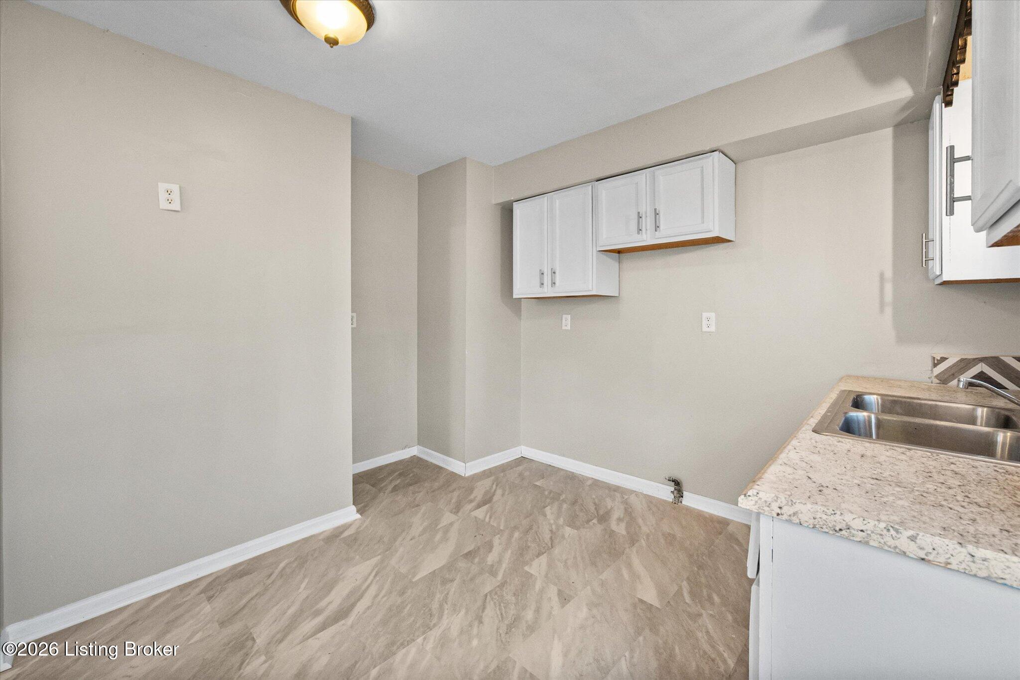 10719 Charlene Dr Property Photo 20