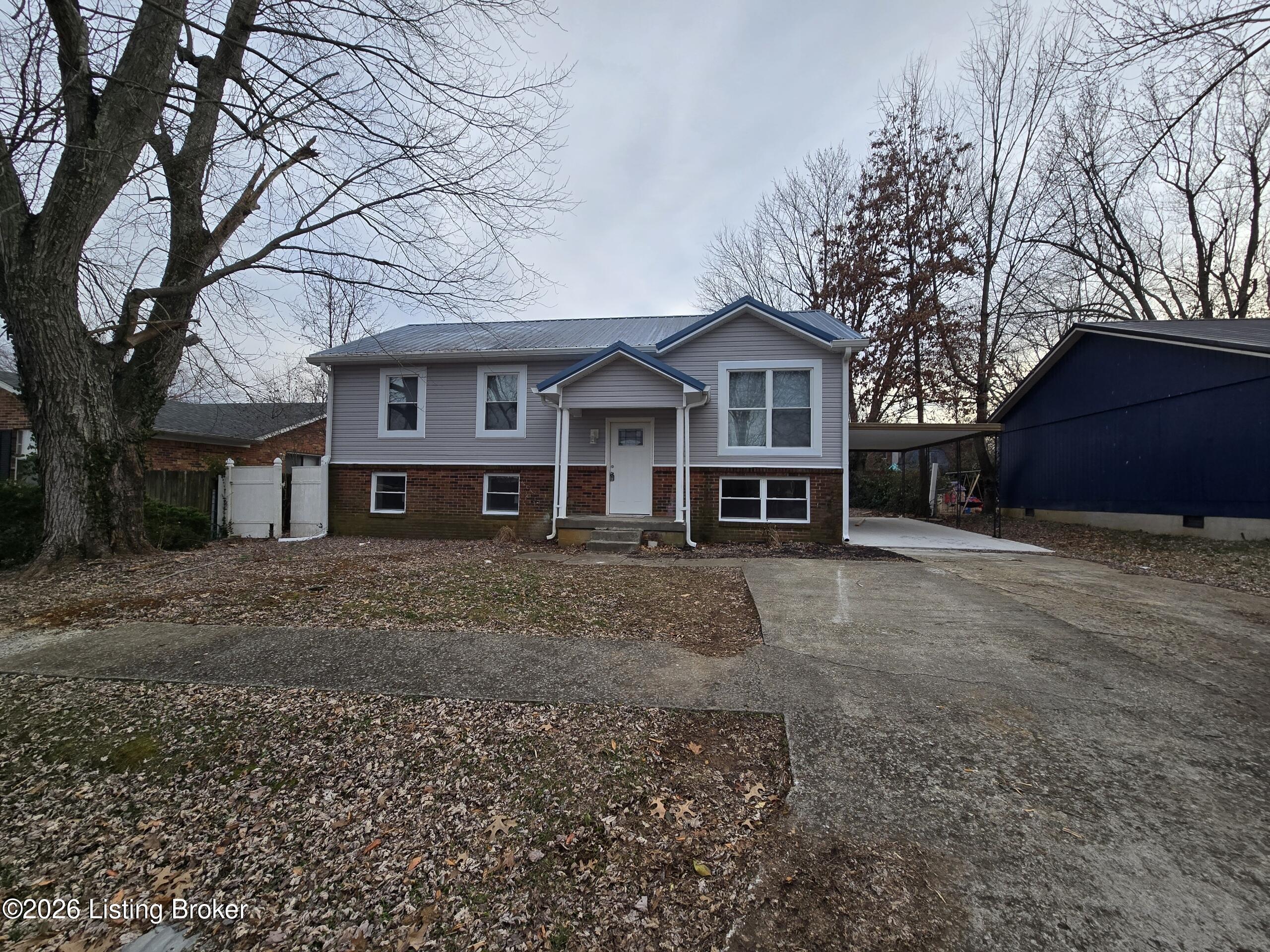 2560 Vonoa Dr Property Photo 1