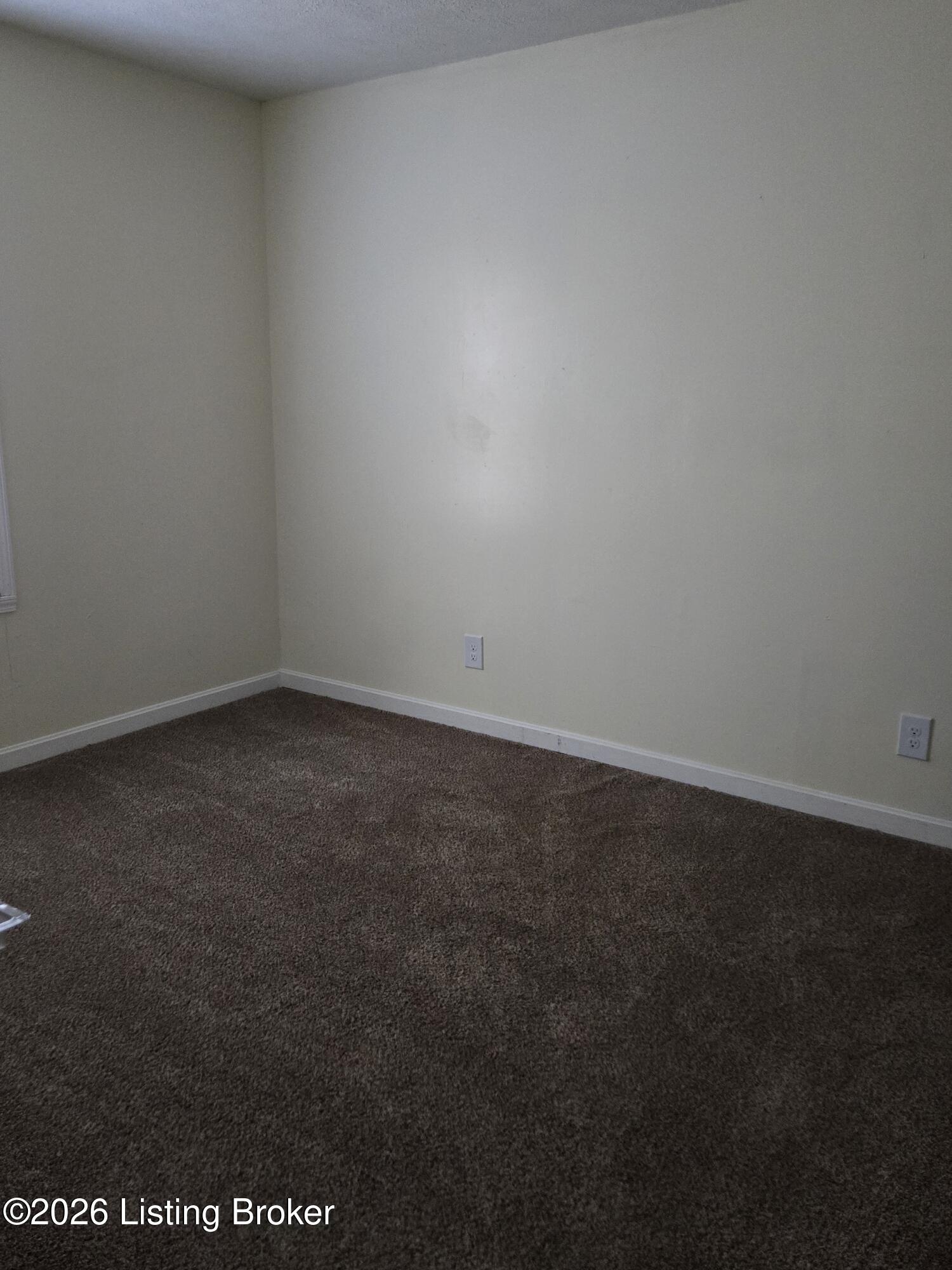 2560 Vonoa Dr Property Photo 8