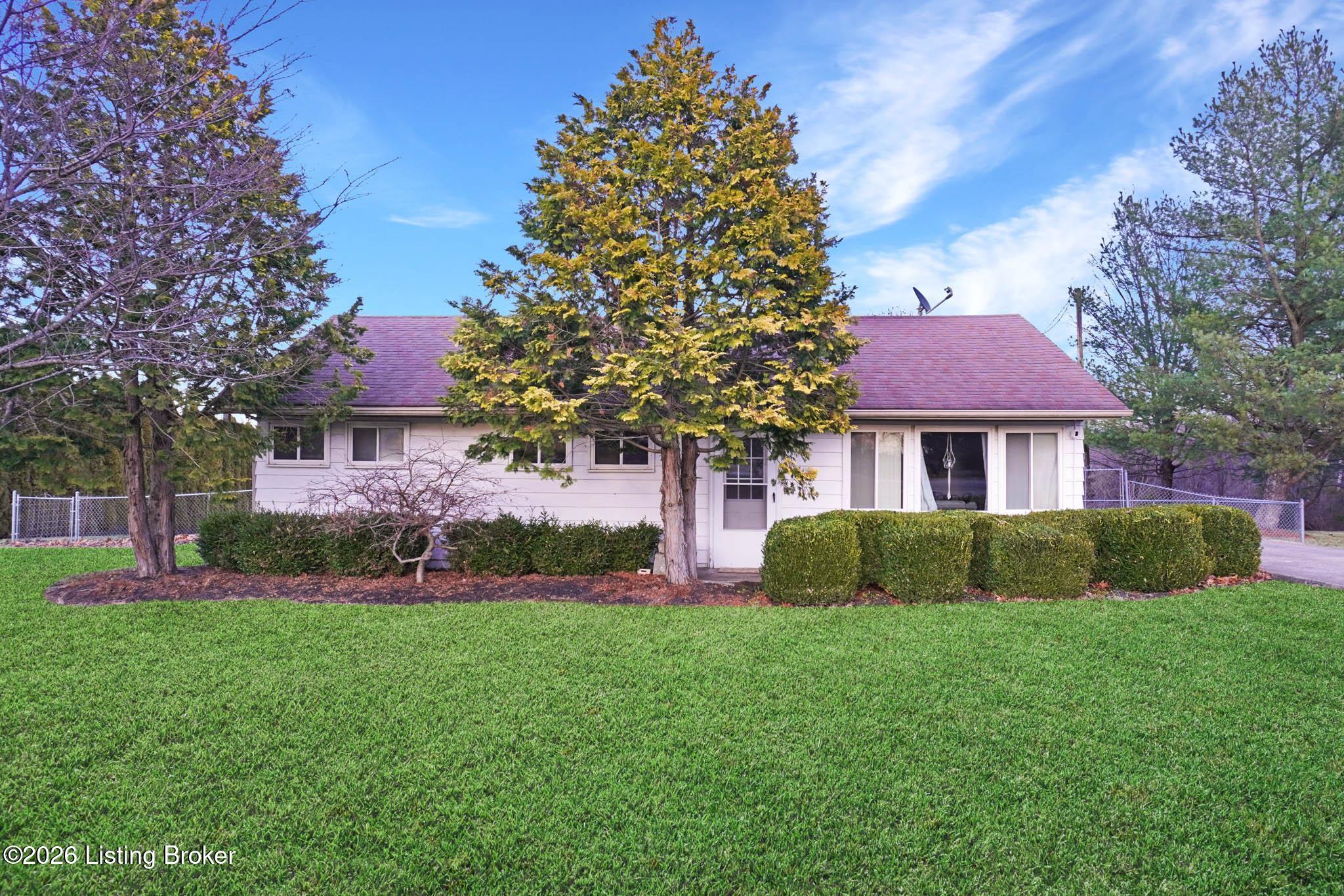 2649 Ft Pickens Rd Property Photo 1