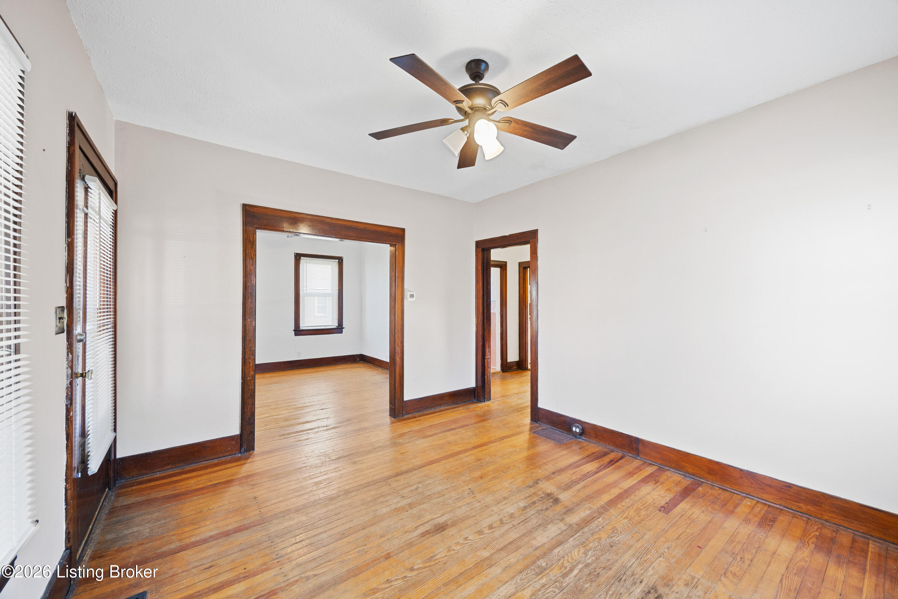 3235 Taylor Blvd Property Photo 5