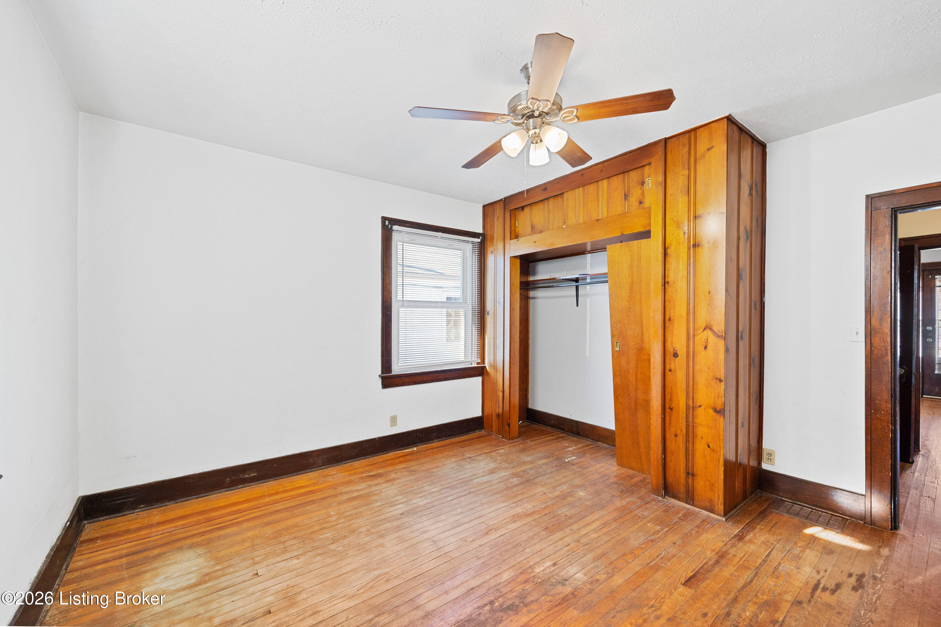 3235 Taylor Blvd Property Photo 15