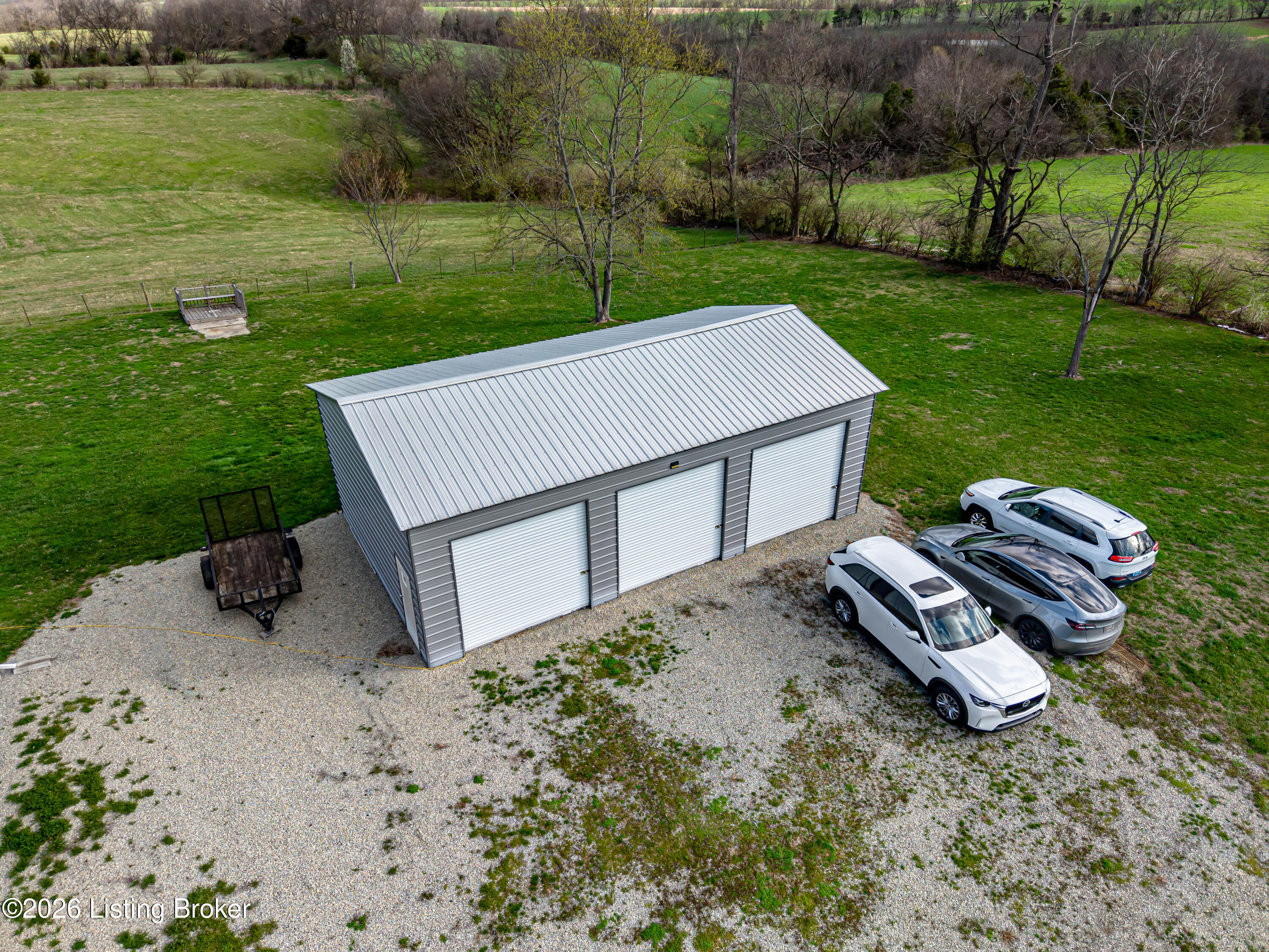 1582 Stringtown Rd Property Photo 12