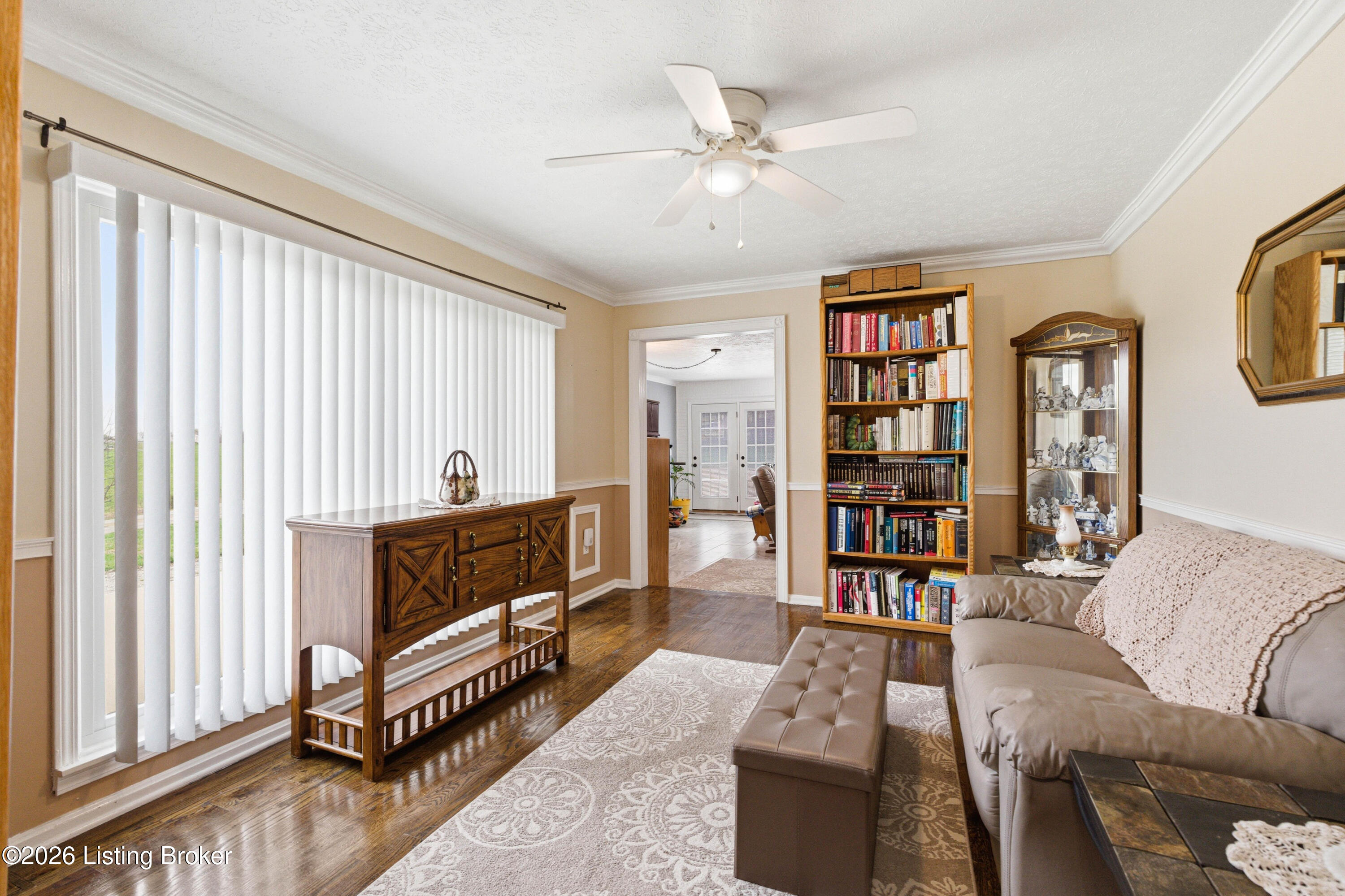1582 Stringtown Rd Property Photo 15