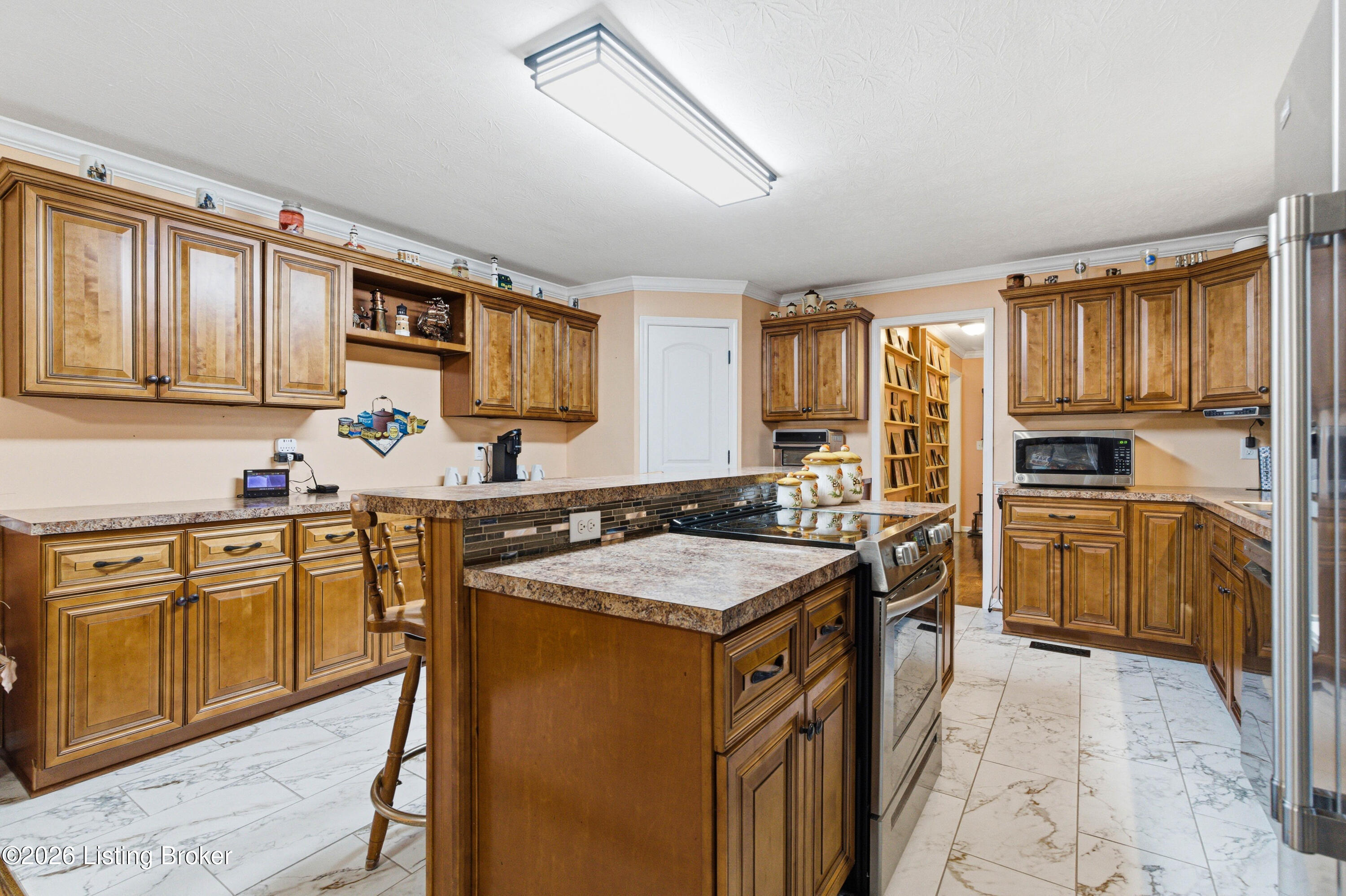 1582 Stringtown Rd Property Photo 20