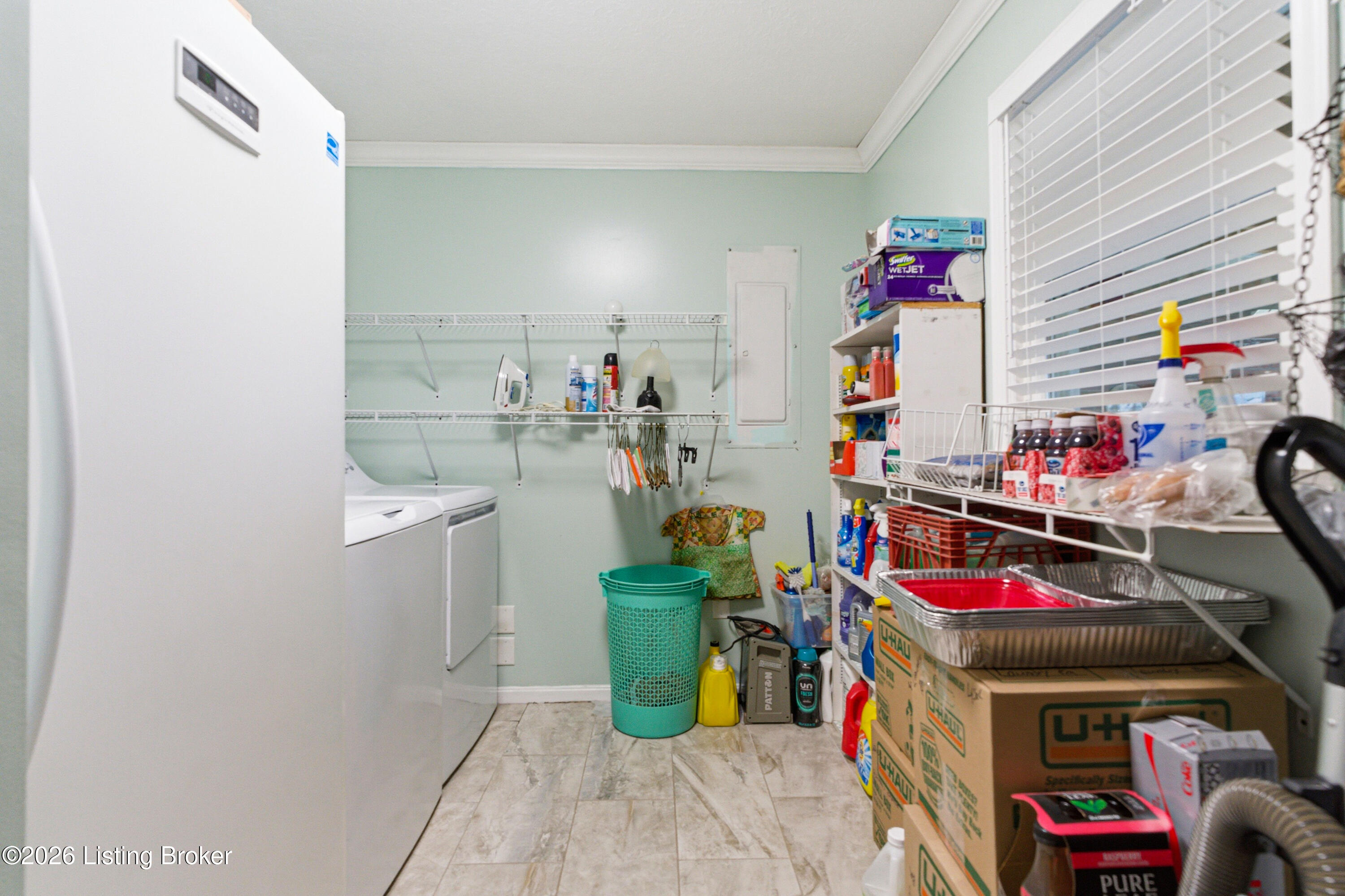 1582 Stringtown Rd Property Photo 27