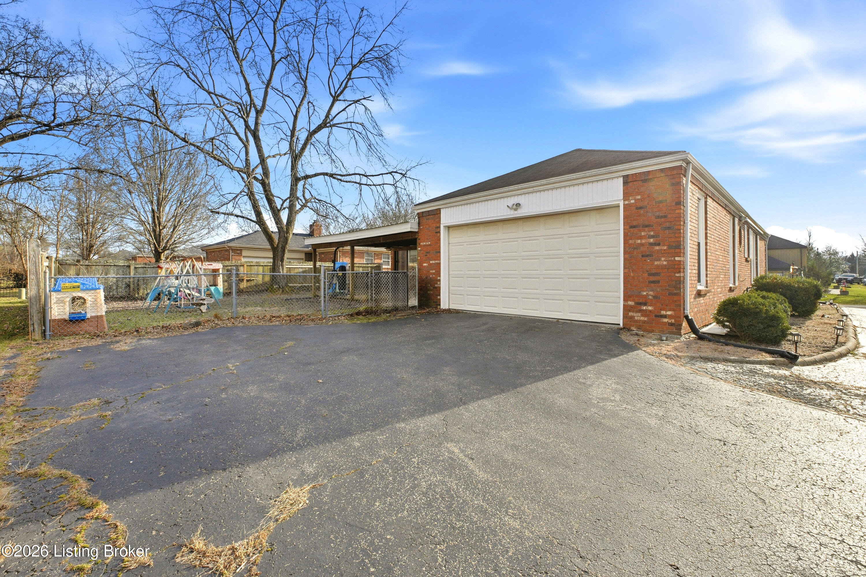 10501 Lawrencekirk Ct Property Photo 39