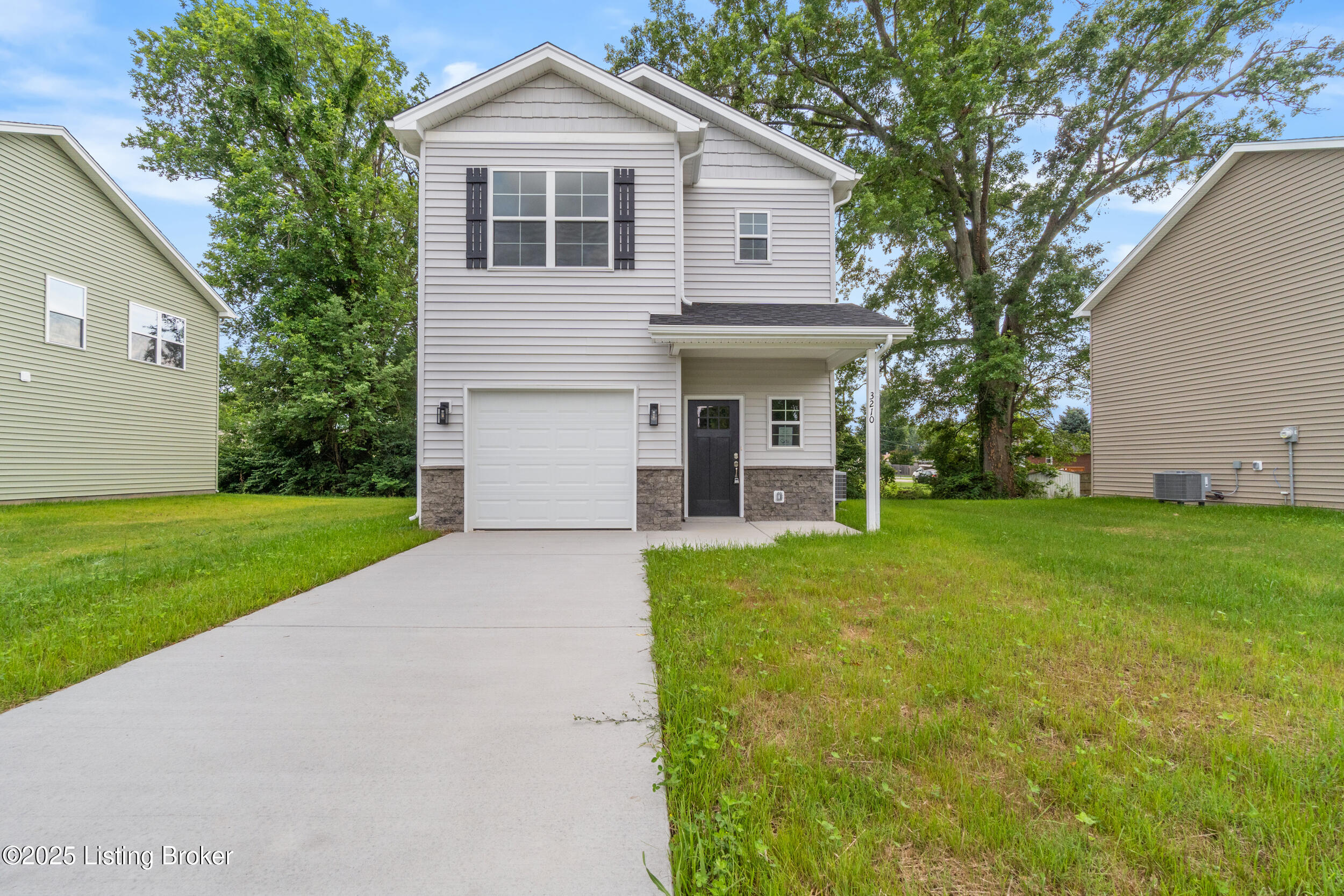 3210 Maldon Ct Property Photo 2