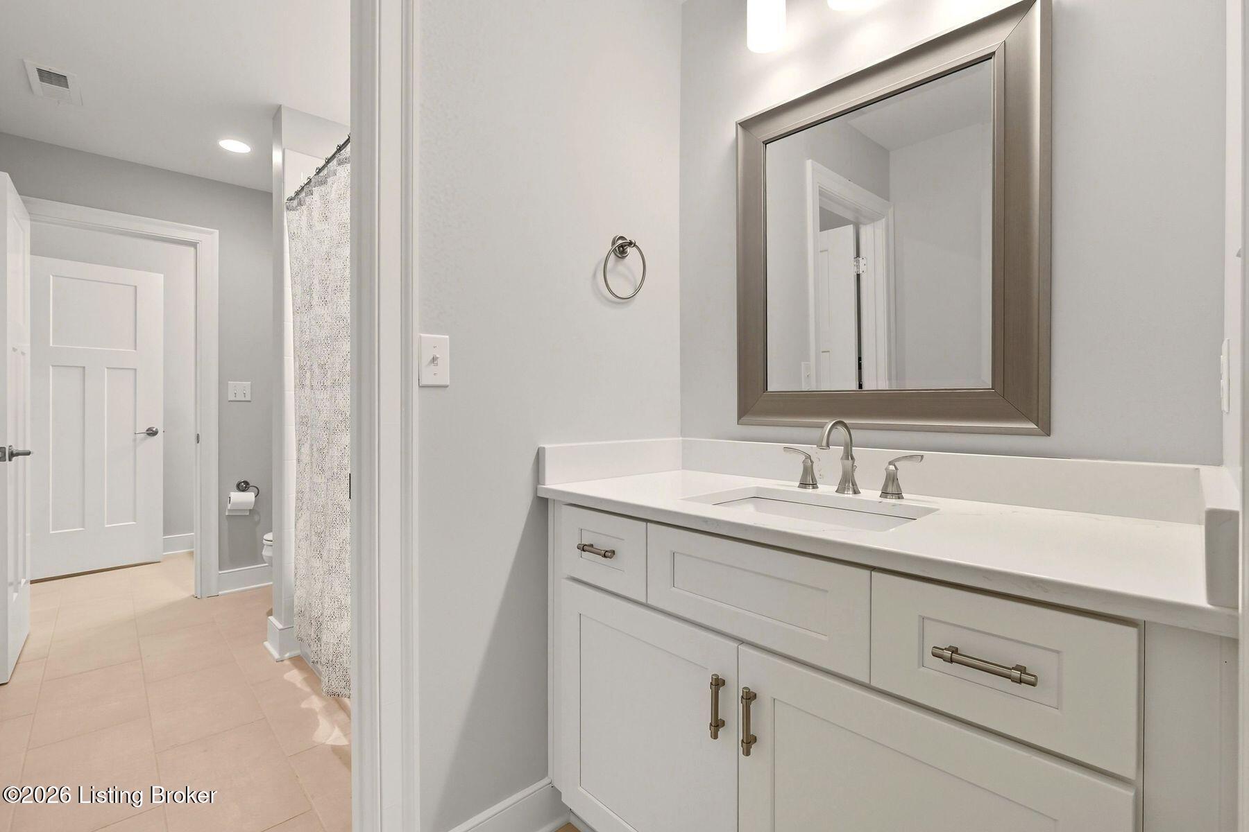 7505 Lone Oak Ct Property Photo 41