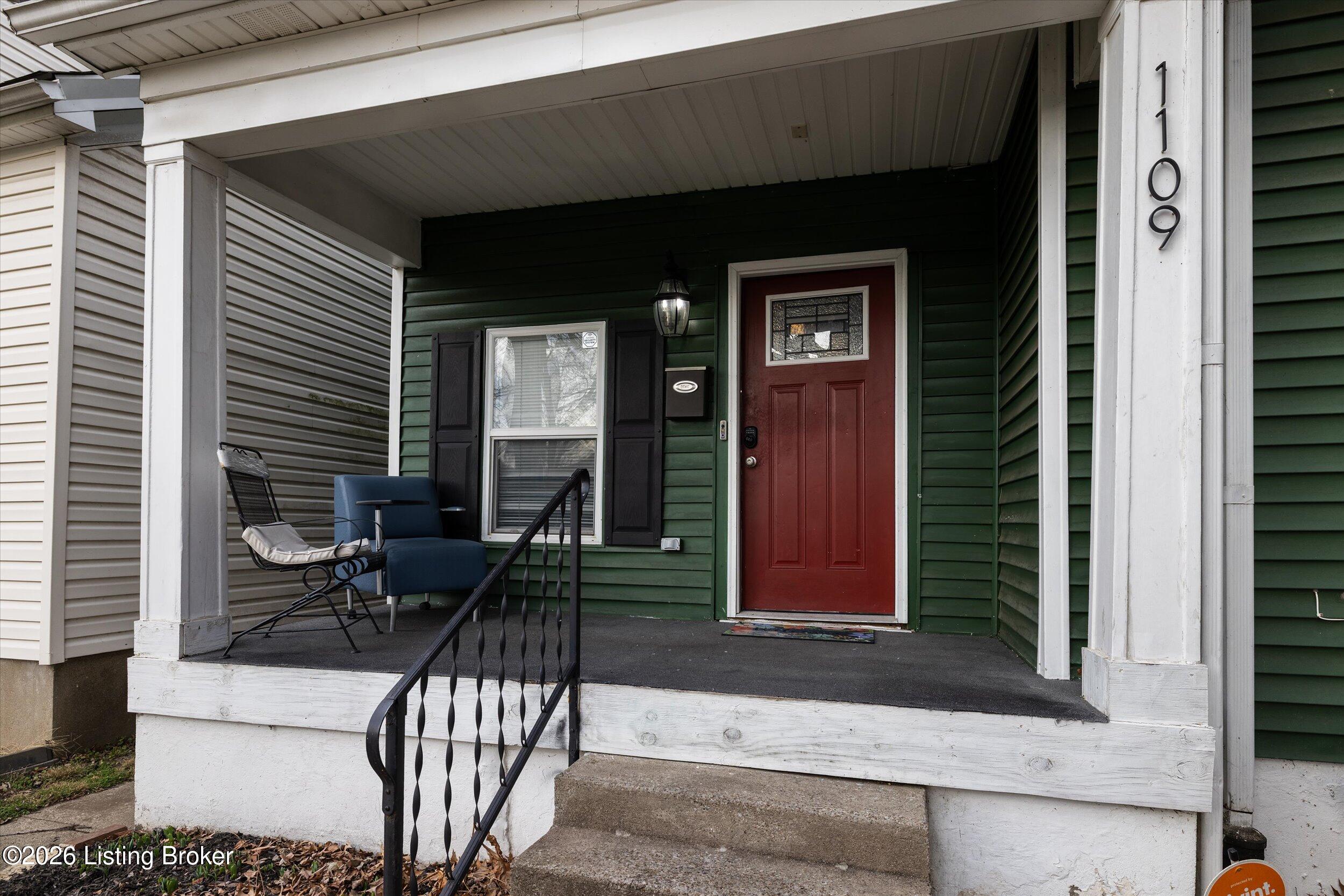 1109 Brookline Ave Property Photo 4