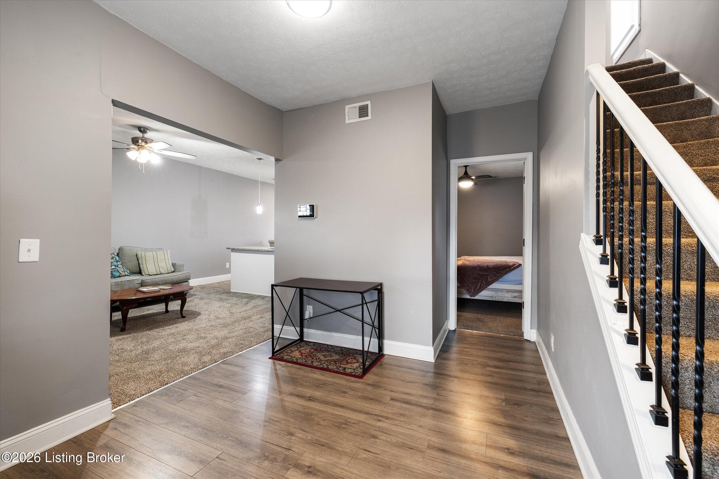 1109 Brookline Ave Property Photo 13