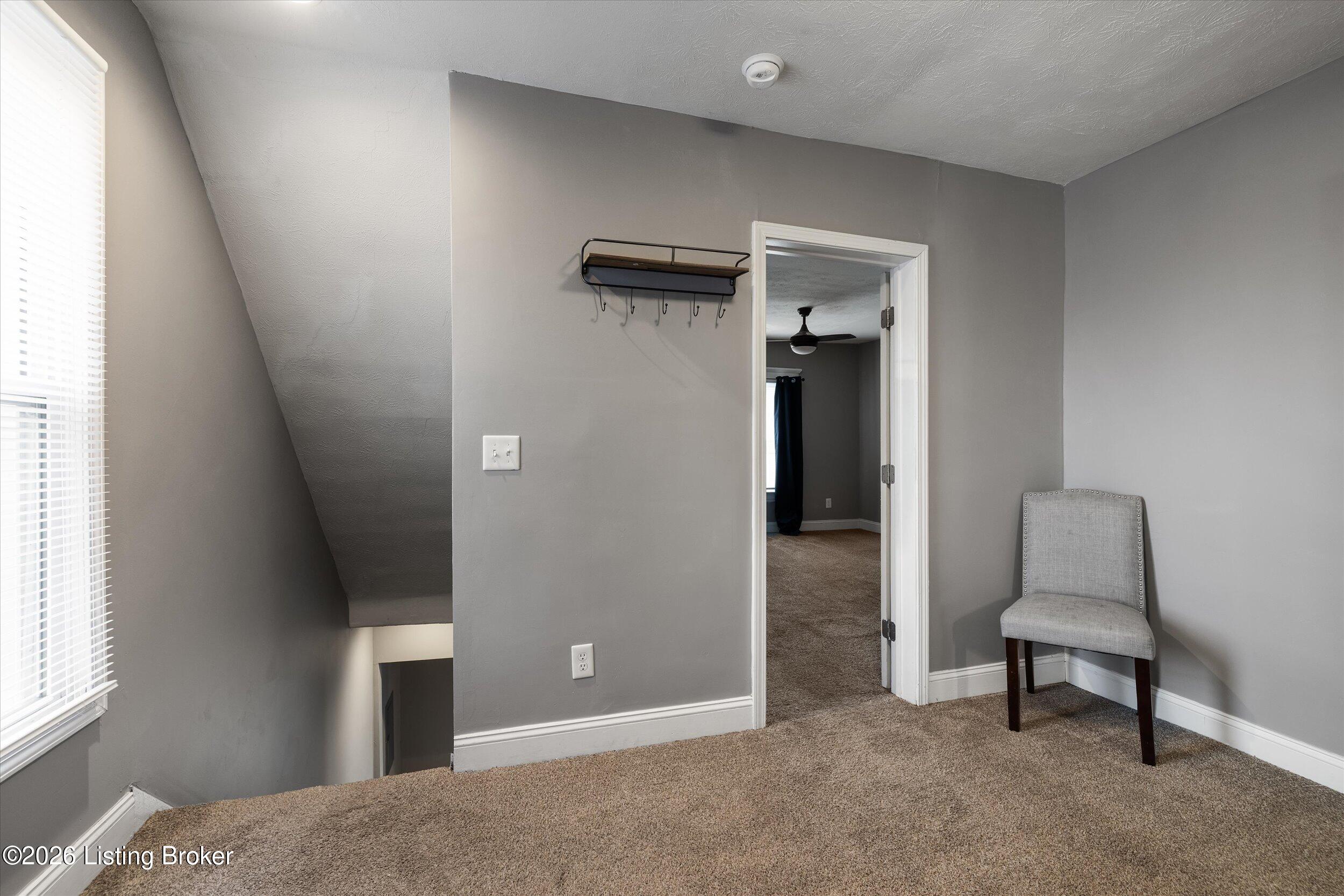 1109 Brookline Ave Property Photo 21