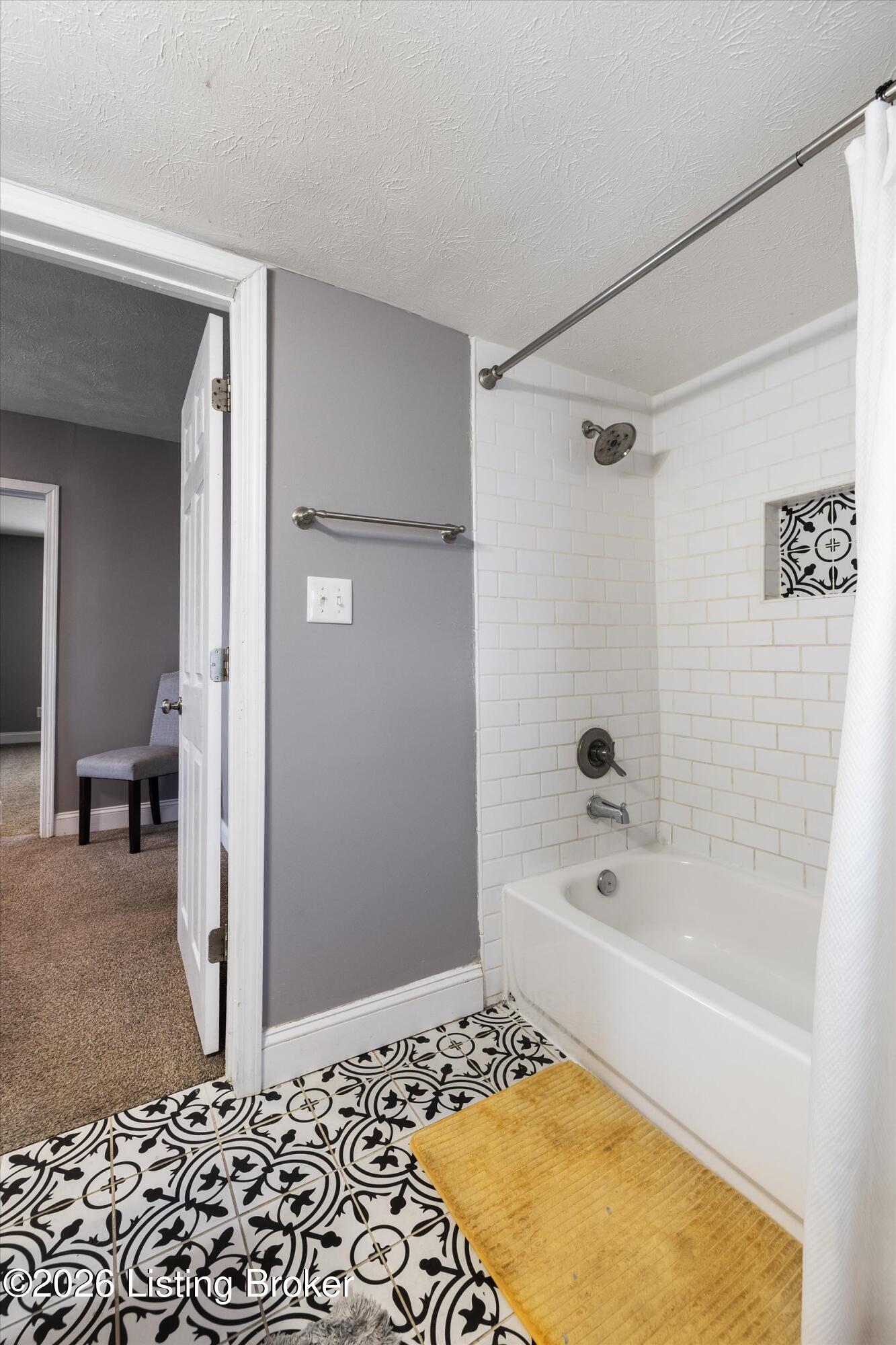 1109 Brookline Ave Property Photo 29