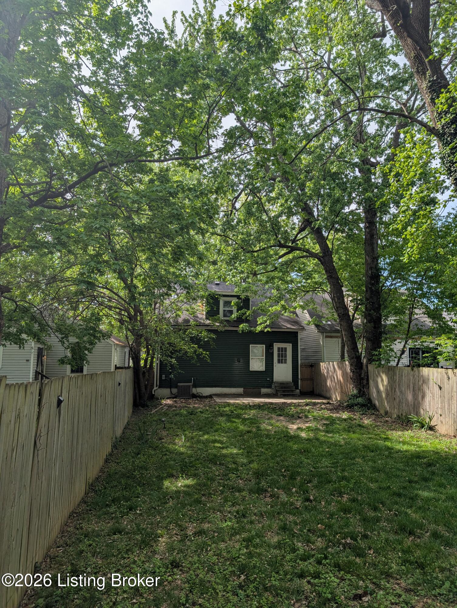 1109 Brookline Ave Property Photo 31