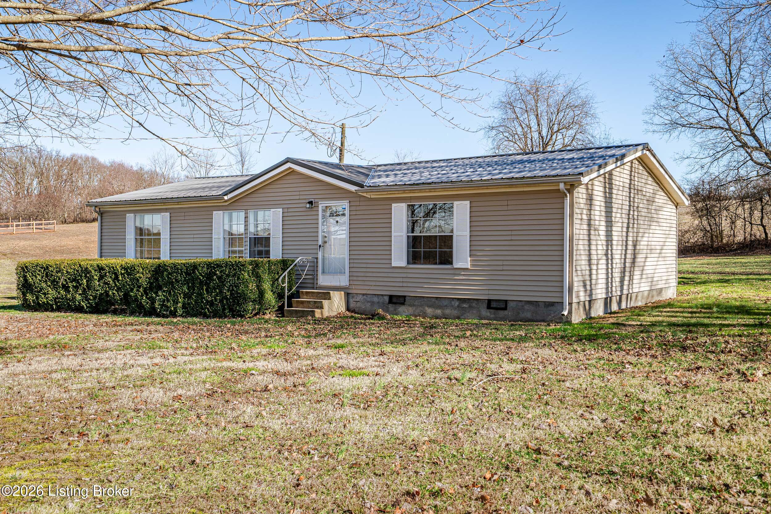 672 Whickerville Rd Property Photo 2