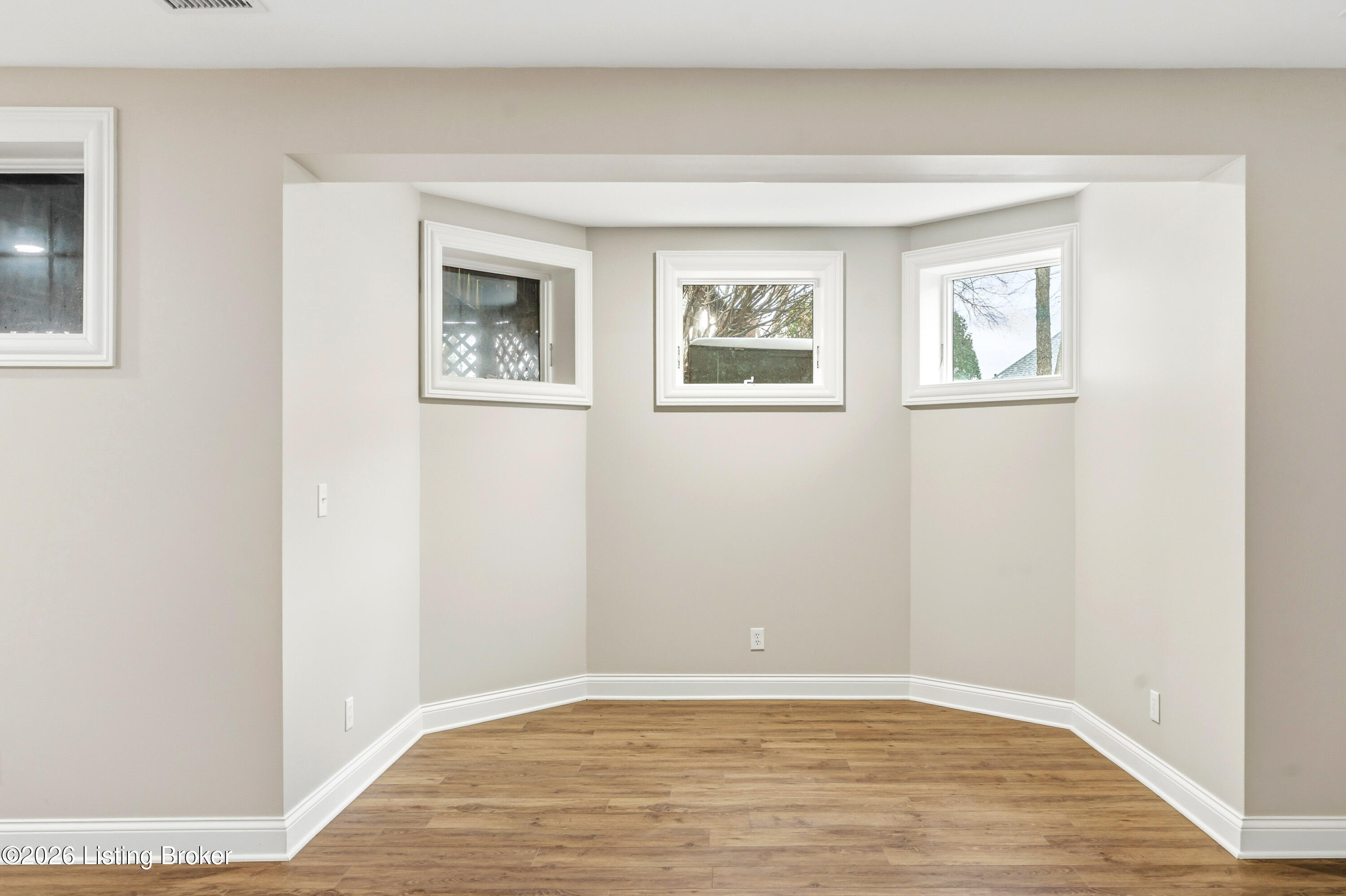 7502 Wycliffe Ct Property Photo 54