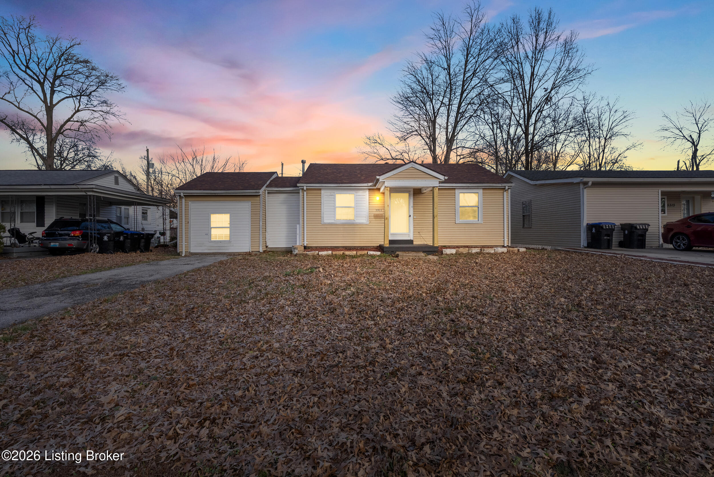 5311 Devers Ave Property Photo 1