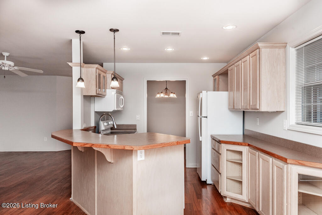 1107 Belmont Park Way Property Photo 9