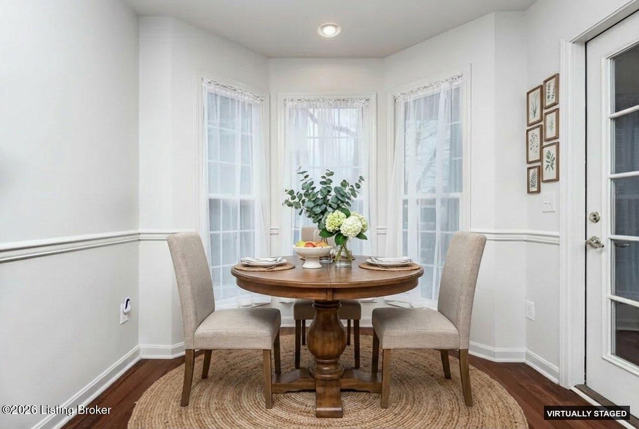 1107 Belmont Park Way Property Photo 12
