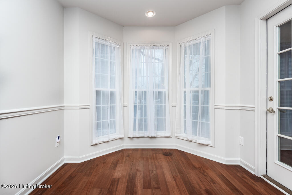 1107 Belmont Park Way Property Photo 13