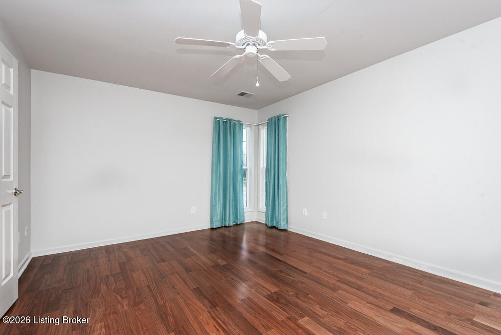 1107 Belmont Park Way Property Photo 18