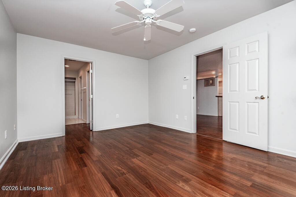 1107 Belmont Park Way Property Photo 24