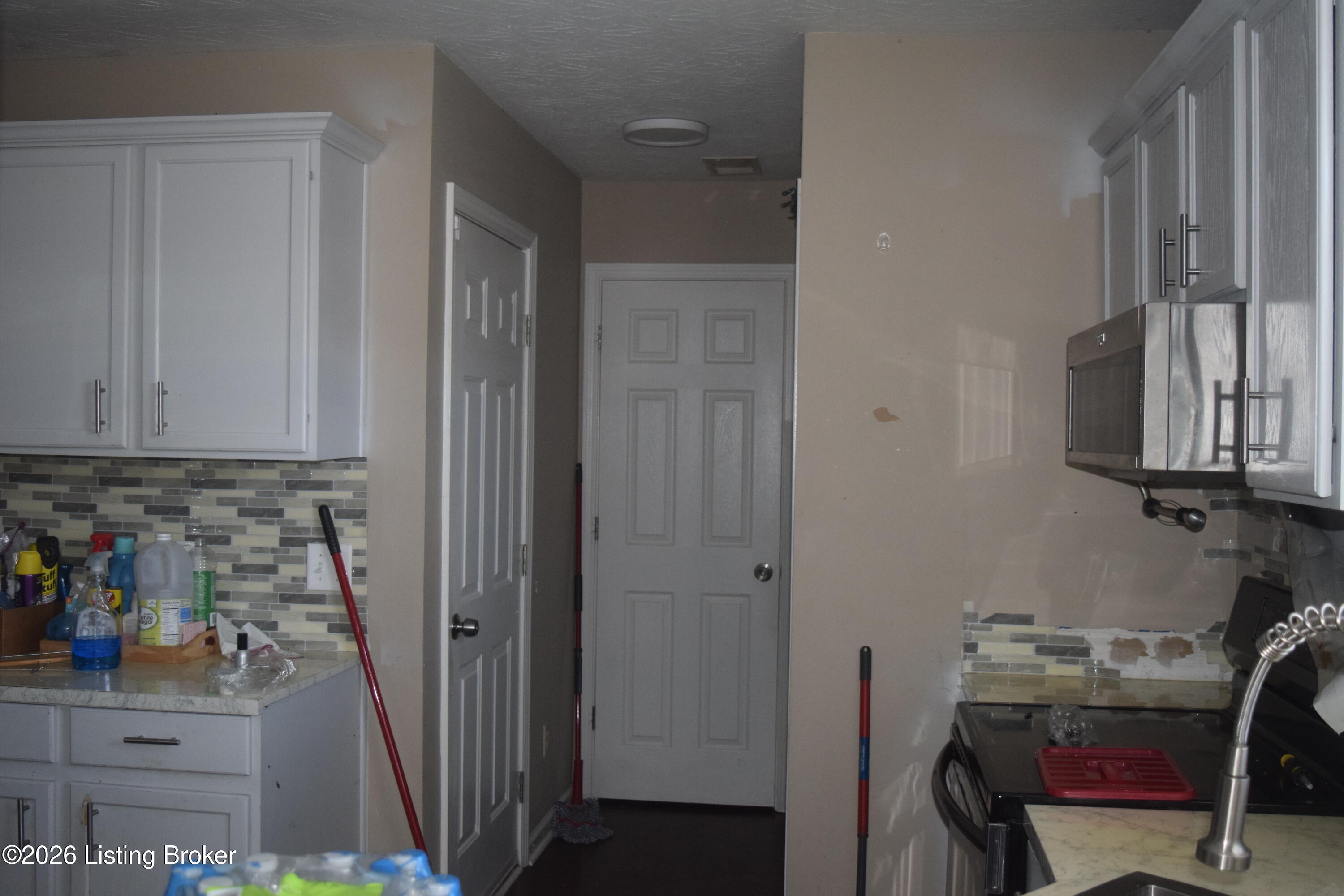 115 Victor Pl Property Photo 21