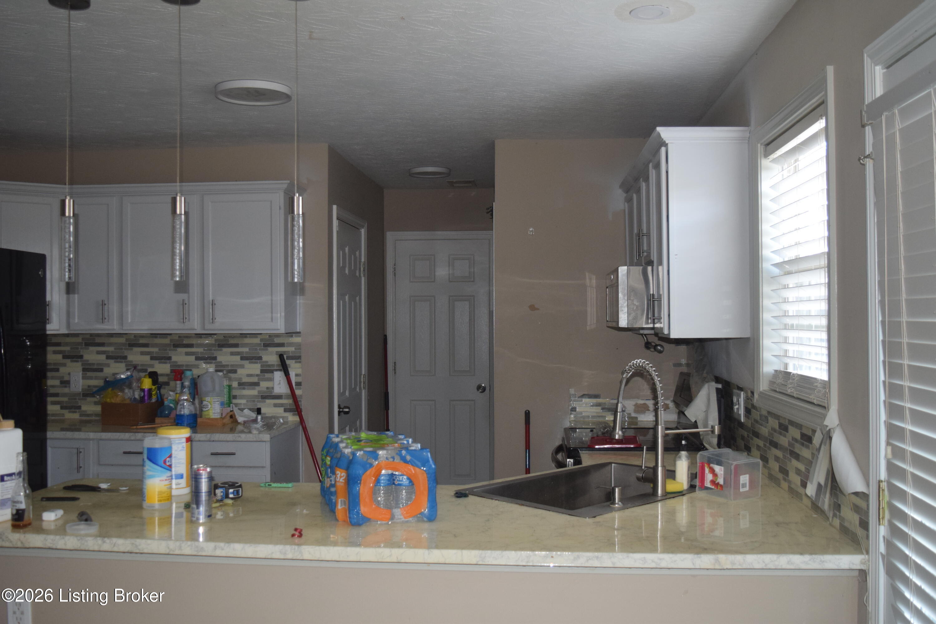 115 Victor Pl Property Photo 33
