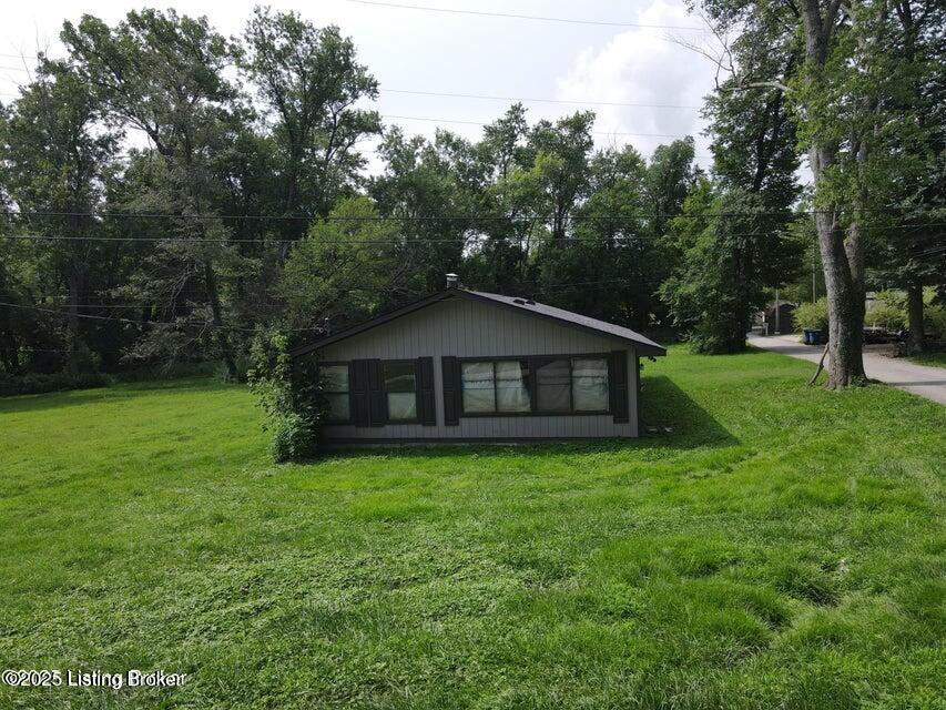 6320 Jefferson St Property Photo 5