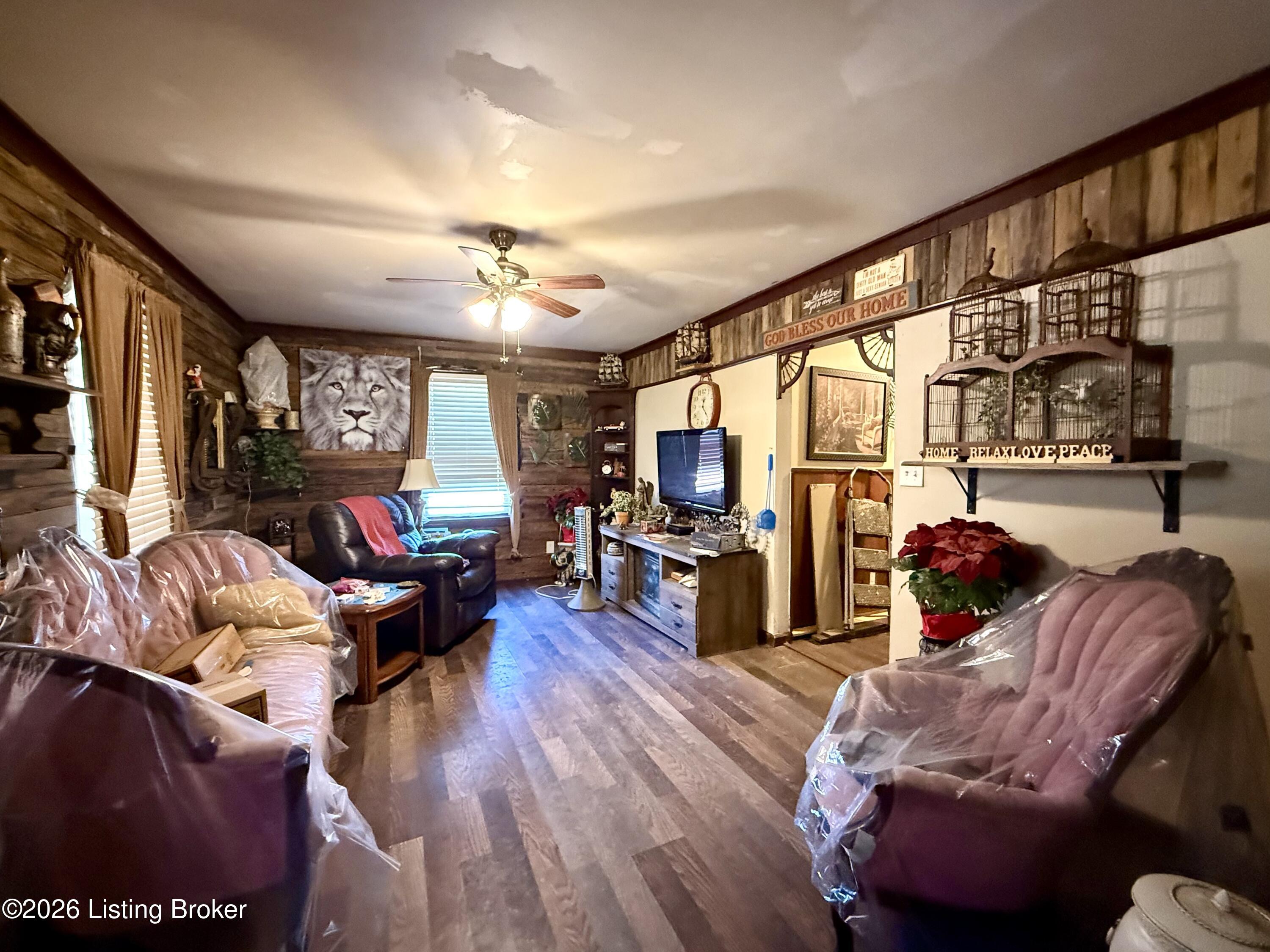 500 Wolf Run Rd Property Photo 6