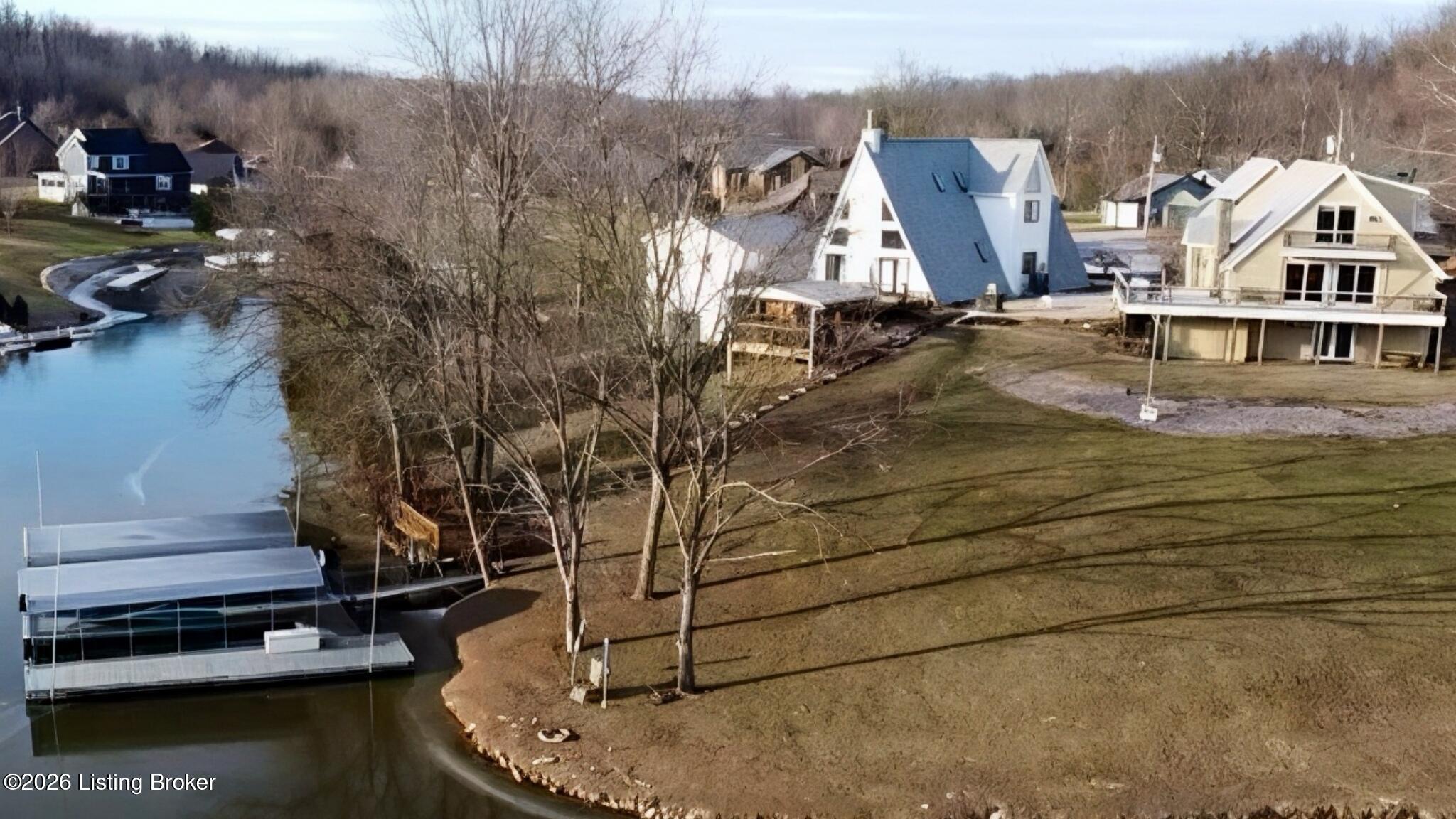 160 Bluffside Dr Property Photo 5