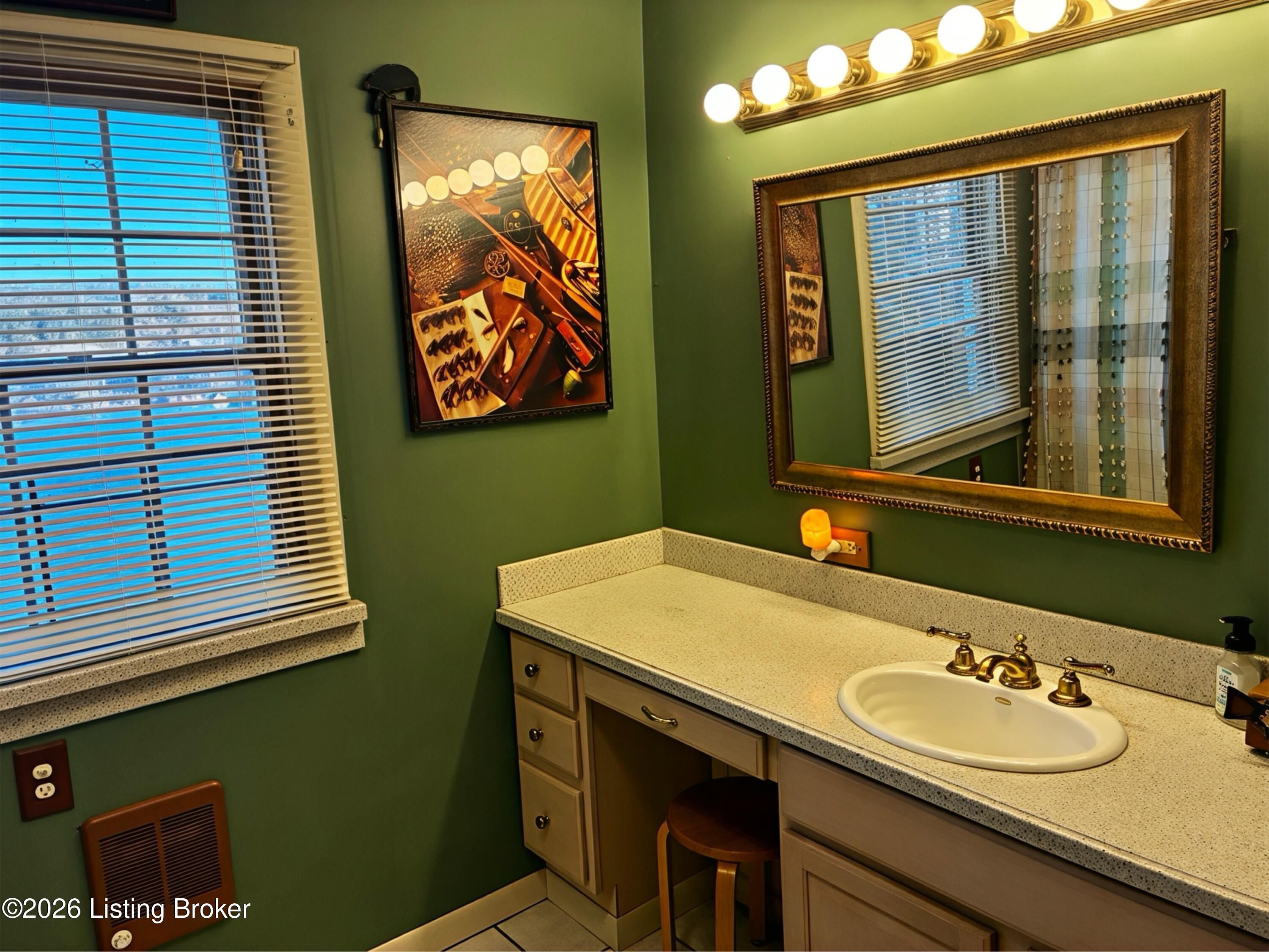 160 Bluffside Dr Property Photo 26