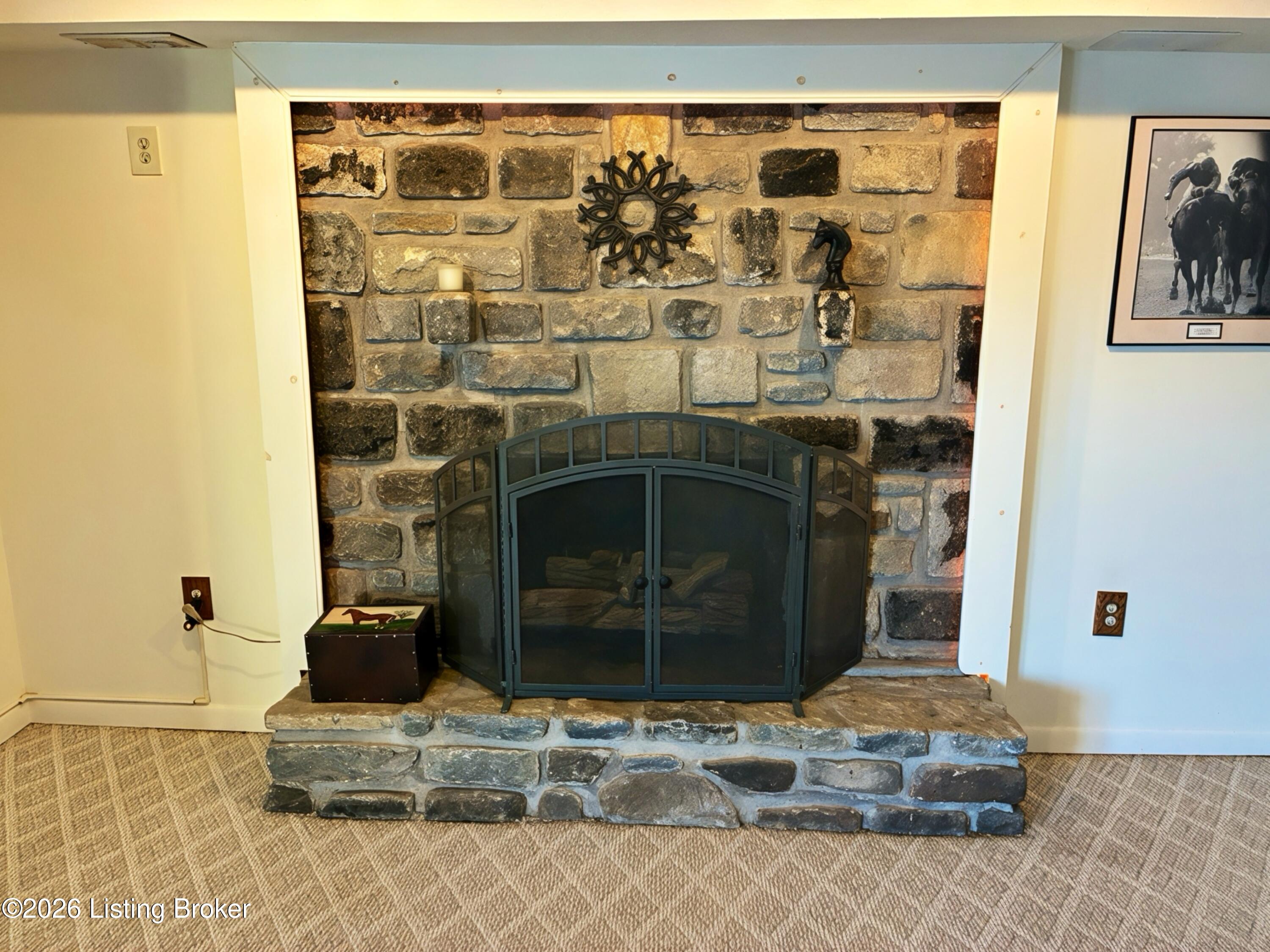 160 Bluffside Dr Property Photo 33