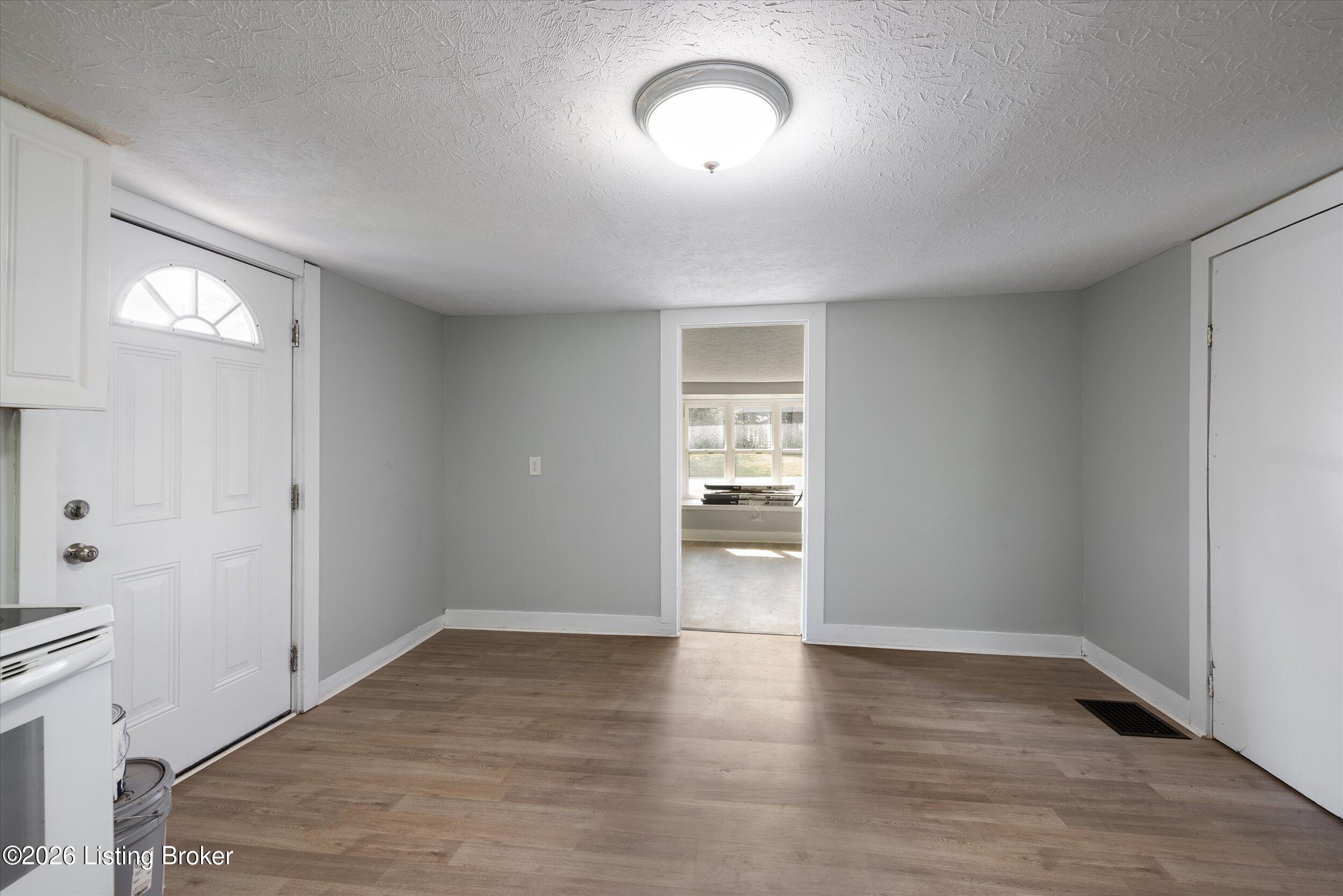 1811 Rockford Ln Property Photo 10