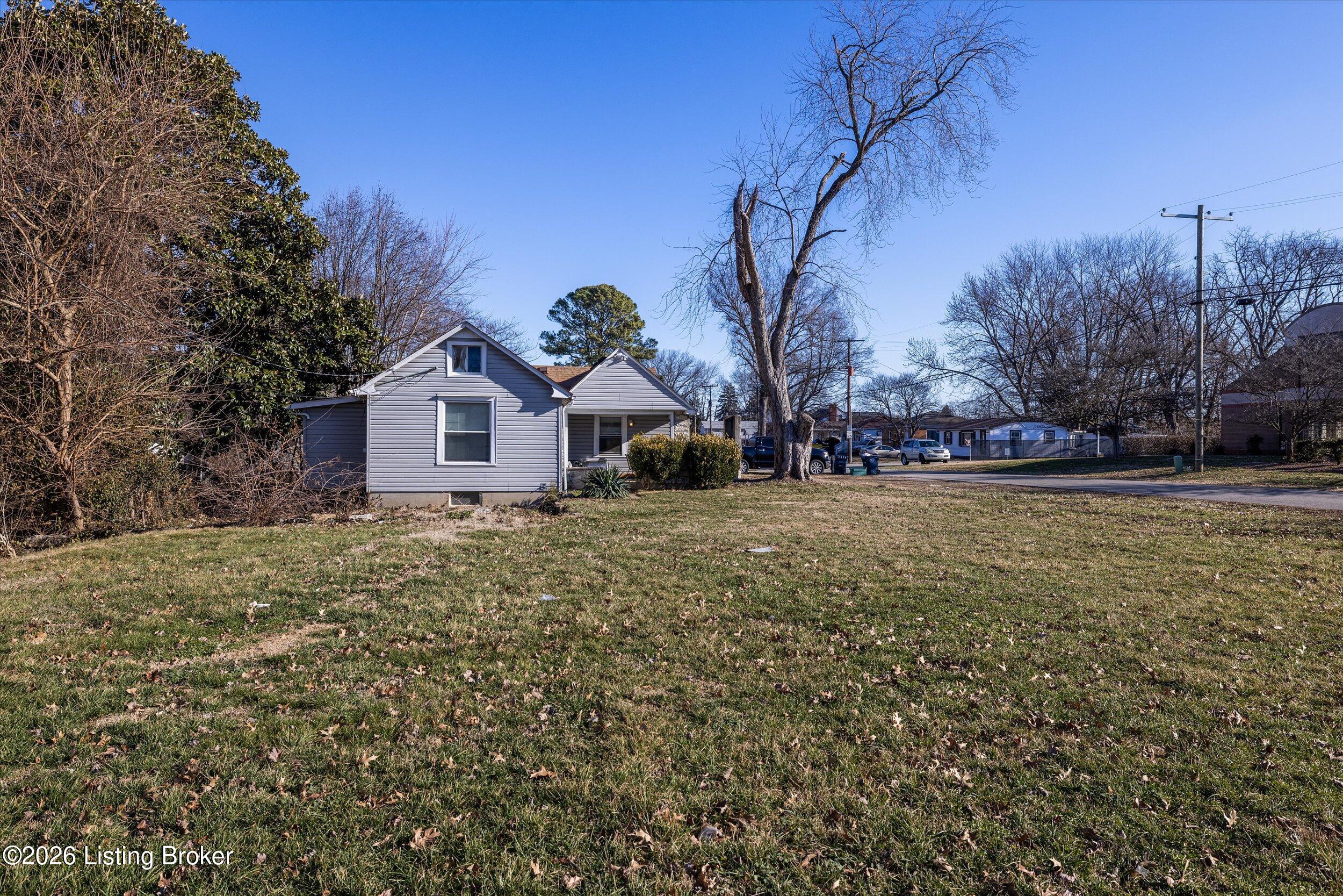 1811 Rockford Ln Property Photo 22