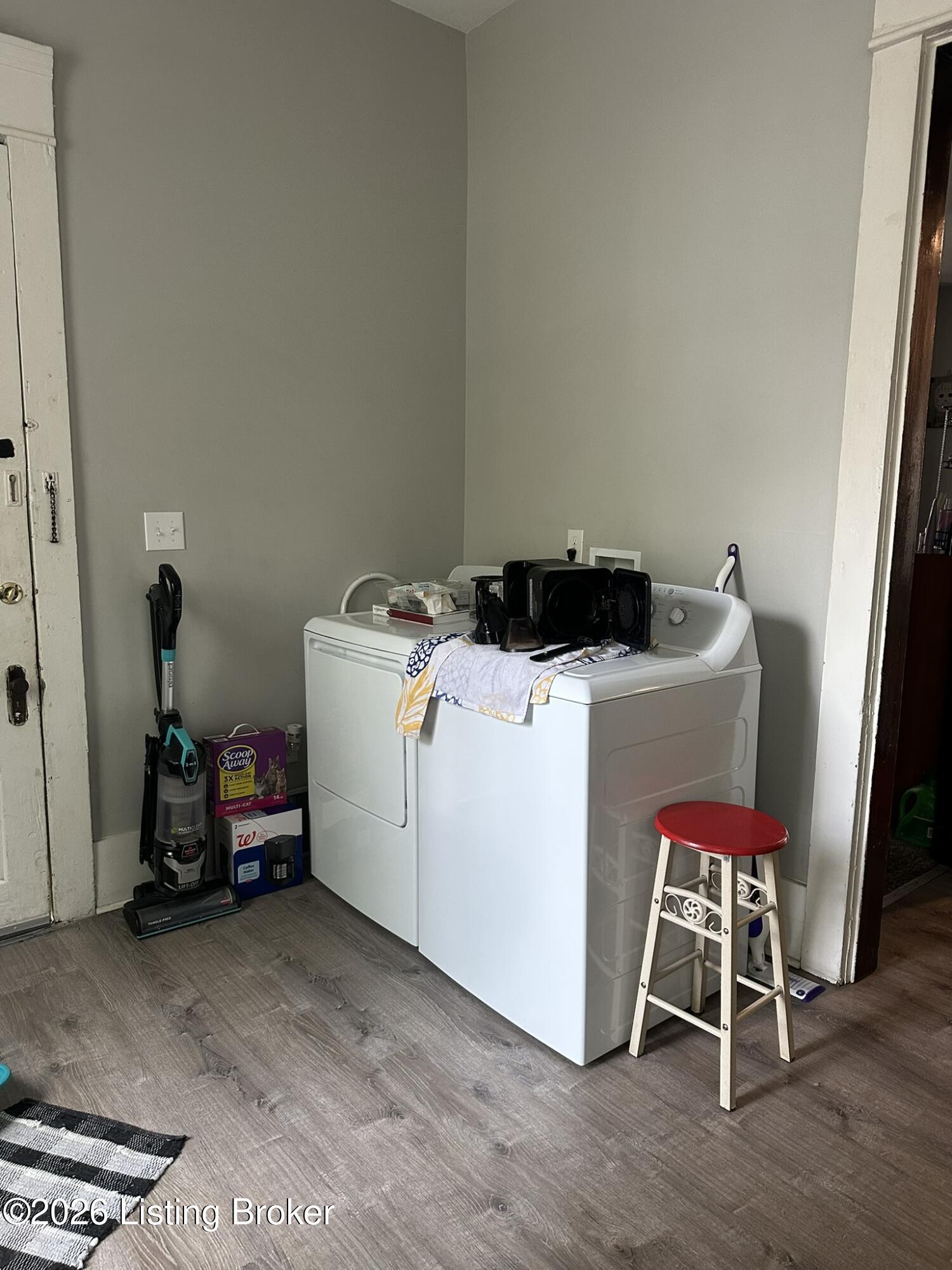 1634 Lucia Ave Property Photo 9
