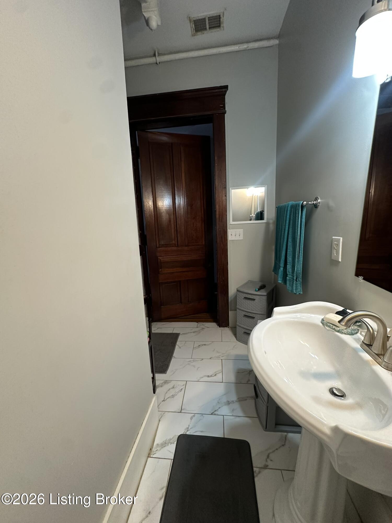 1634 Lucia Ave Property Photo 15
