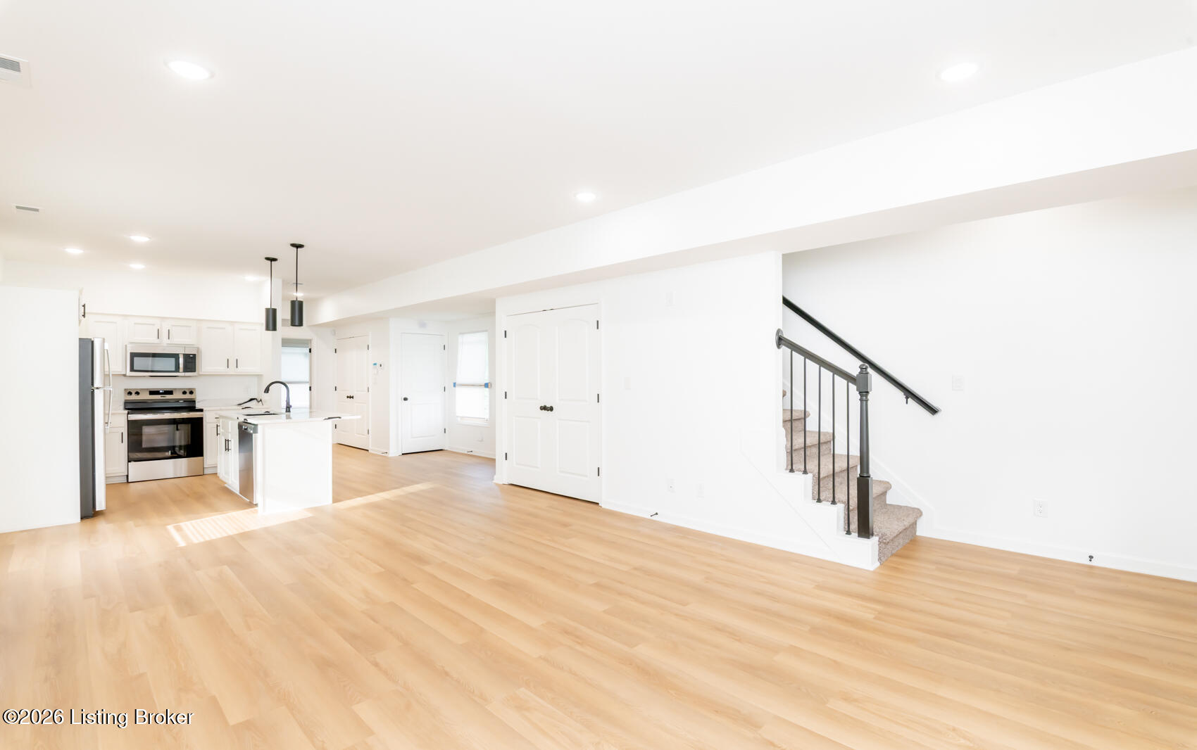 2226 Magazine St Property Photo 7