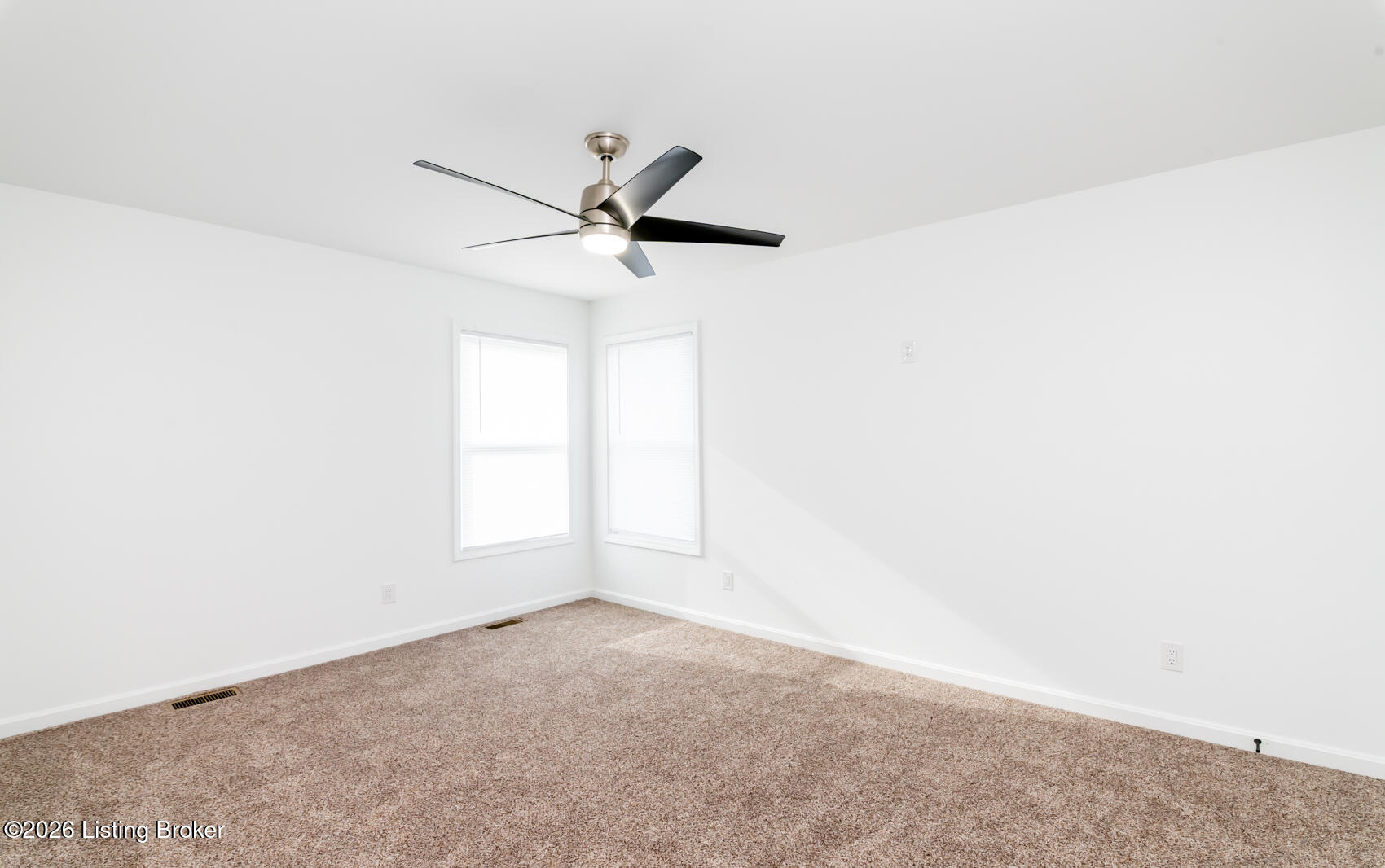 2226 Magazine St Property Photo 28