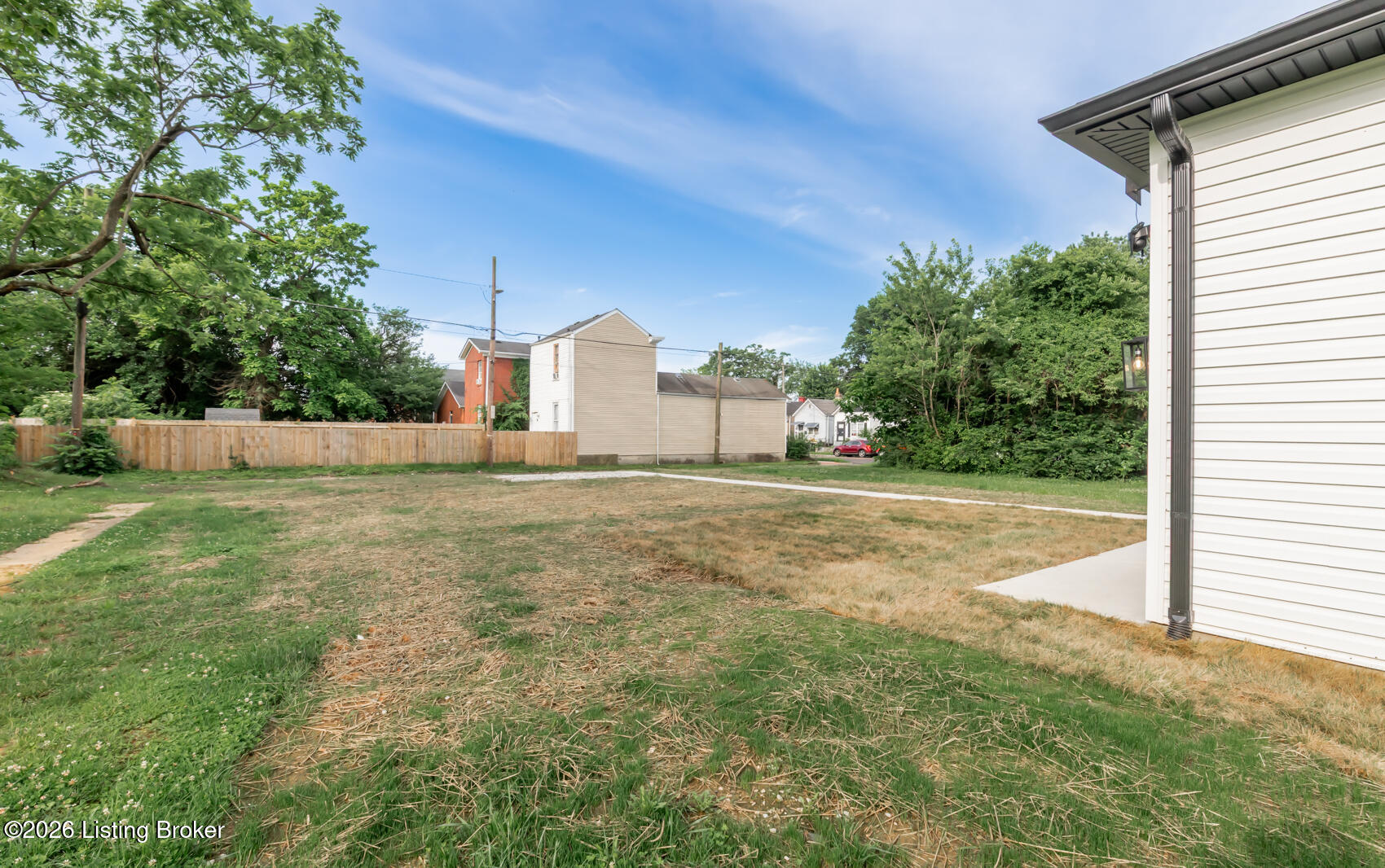 2226 Magazine St Property Photo 44