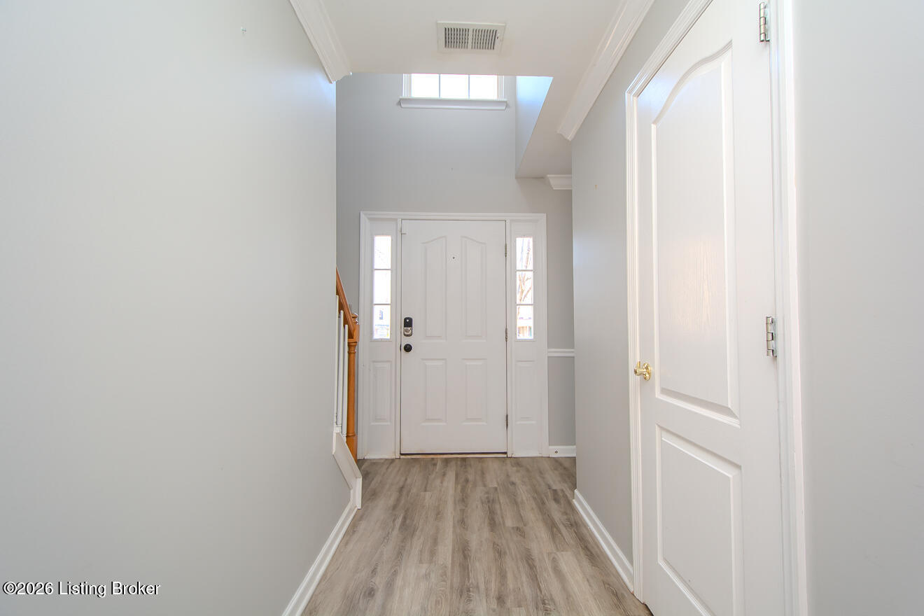 5206 Charlbury Ct Property Photo 4